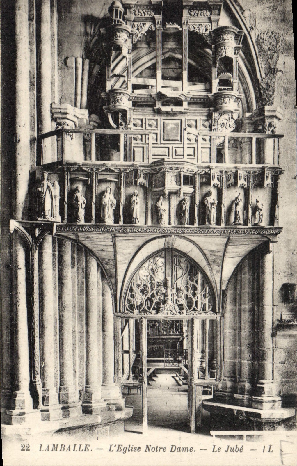 CPA Lamballe L'Eglise Notre Dame Le Jube