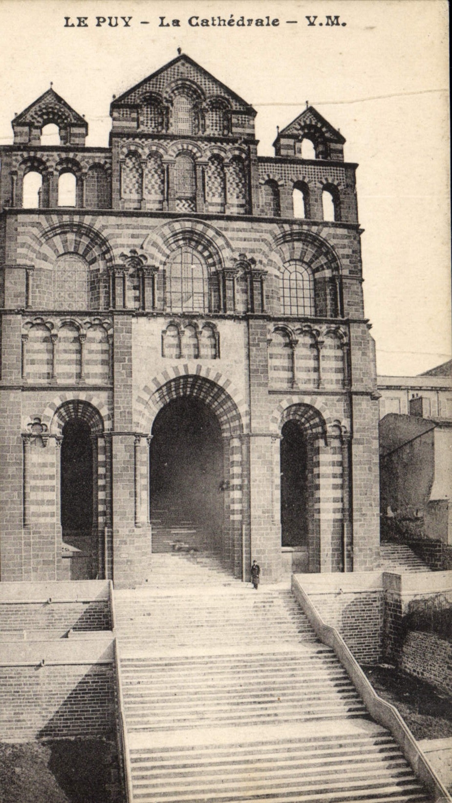 CPA Le Puy La Cathedrale
