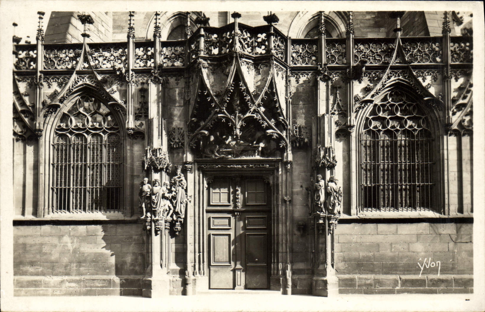 CPA Strasbourg (Bas Rhin) La Cathedrale Portail Saint Laurent La douce France