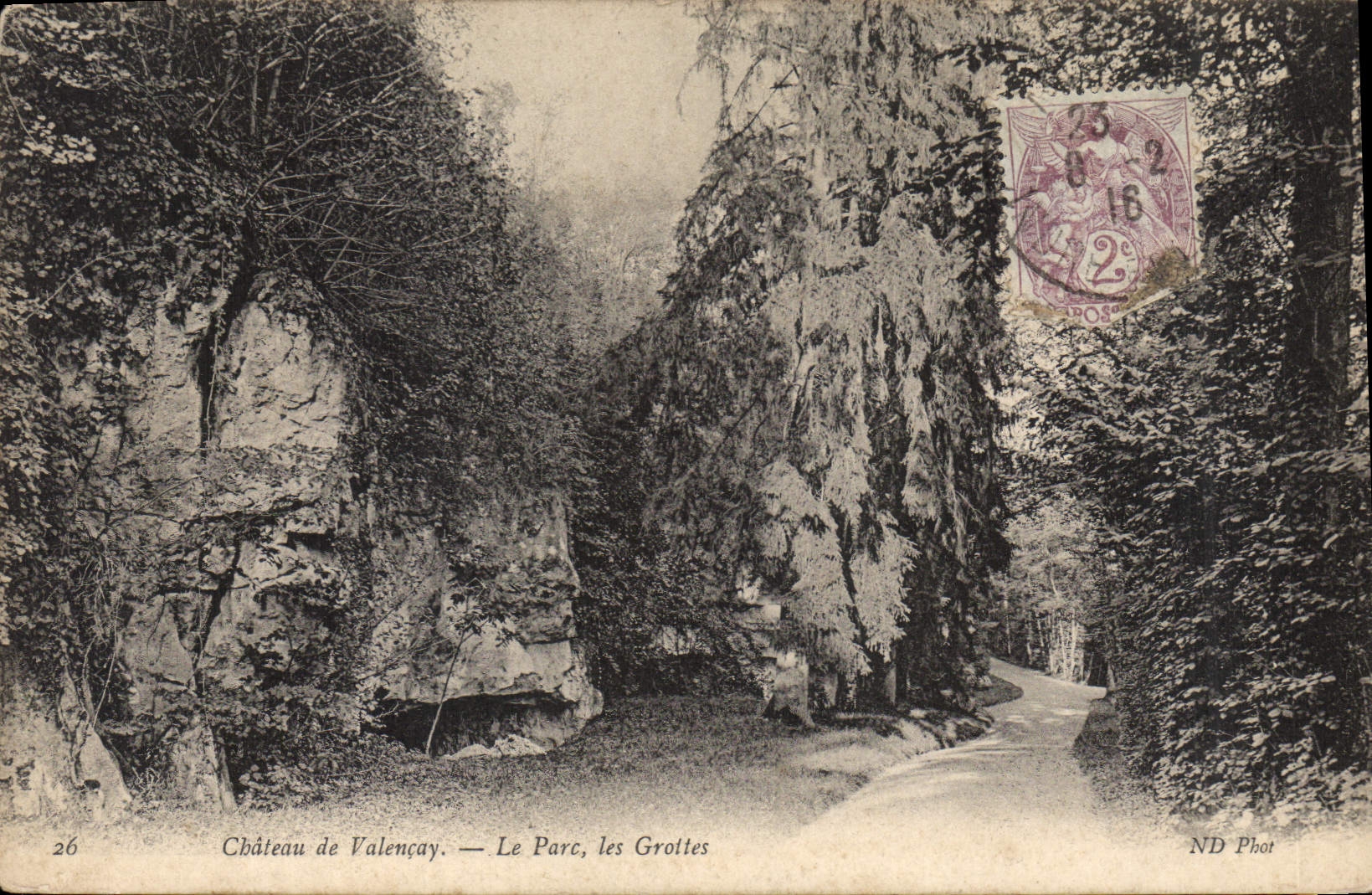 CPA Chateau de Valençay Le Parc Les Grottes