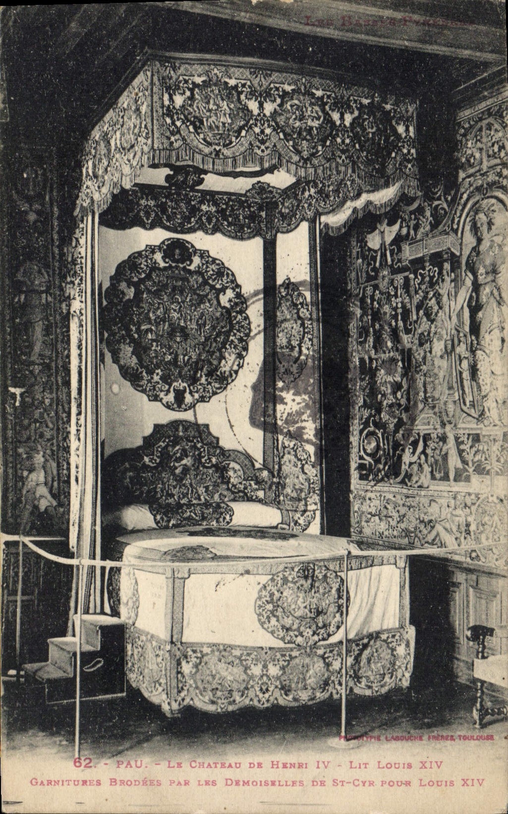 CPA Pau Le Chateau de Henri IV Lit Louis XIV