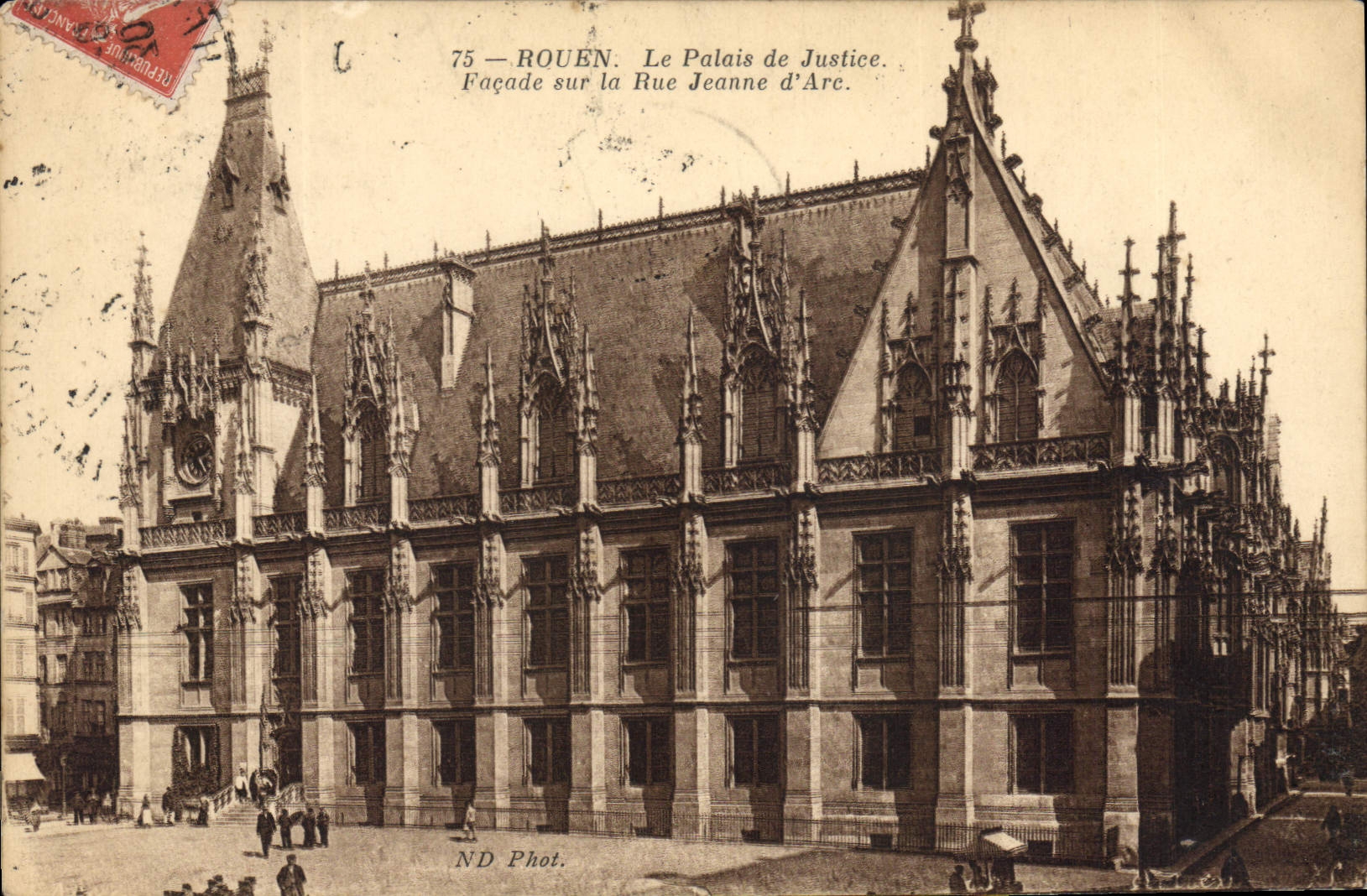 CPA Rouen Le Palais de Justice Façade sur la Rue Jeanne d'Arc