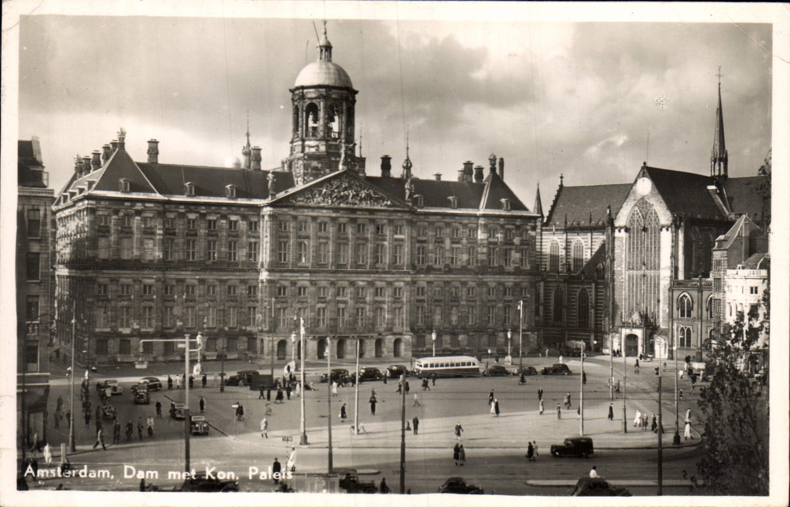 CPA Amsterdam Dam met Kon Palais