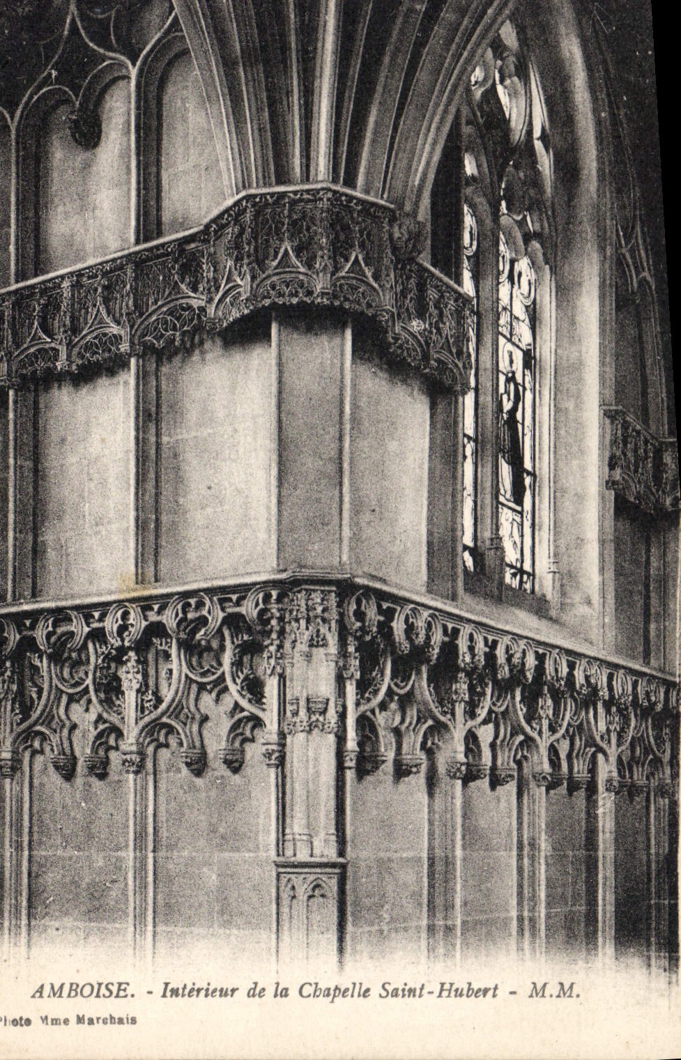 CPA Amboise Interieur de la Chapelle Saint Hubert 