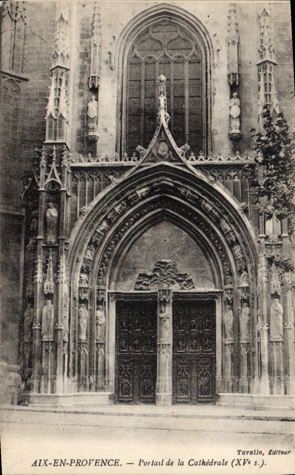 CPA Aix en Provence Portail de la Cathedrale XV siecle 