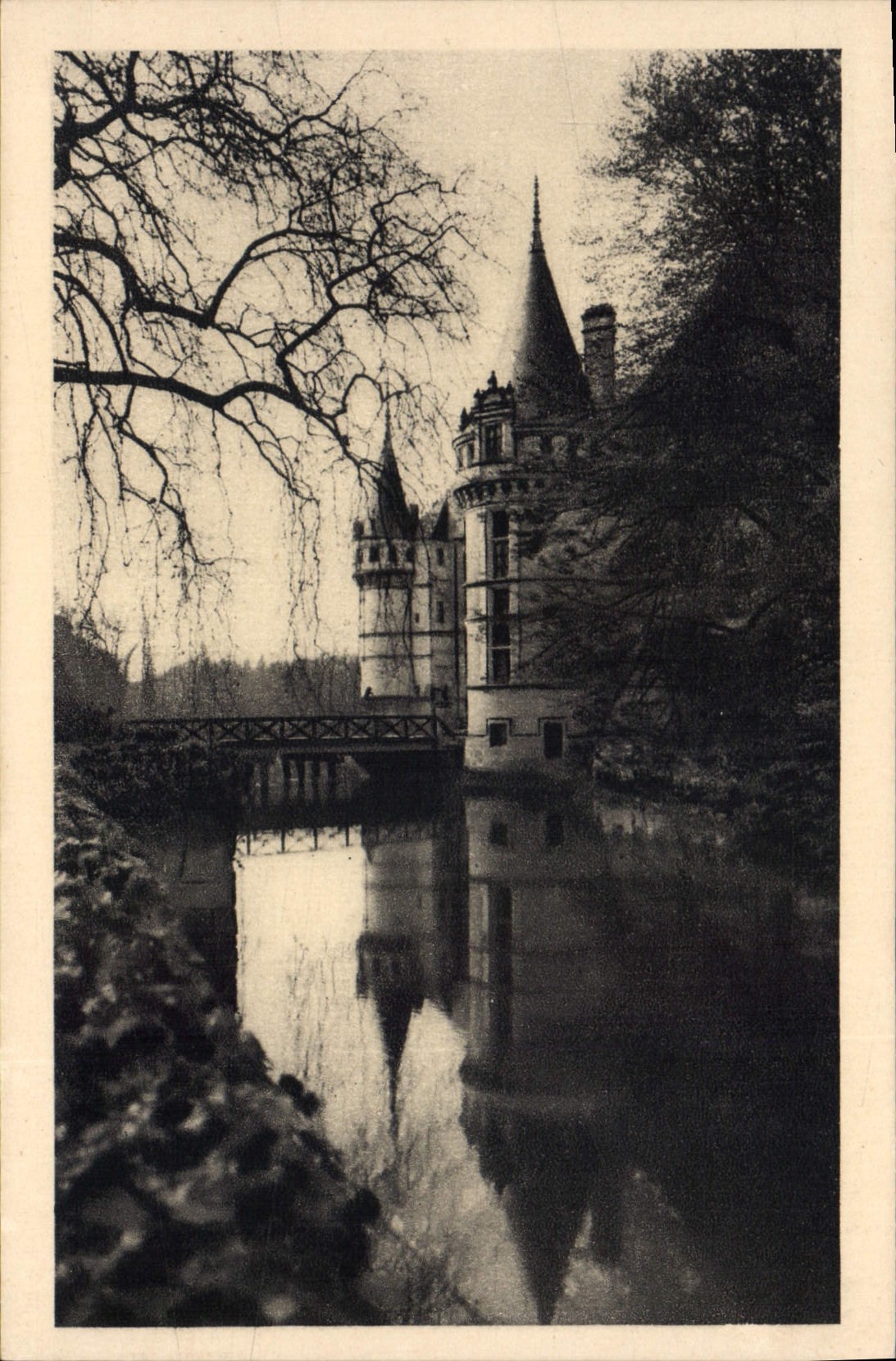 CPA Chateau d'Azay le Rideau I et L