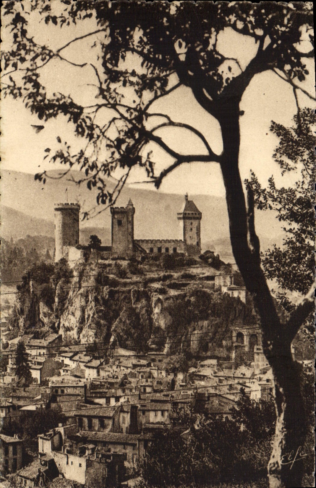 CPA Les tours de  Foix 