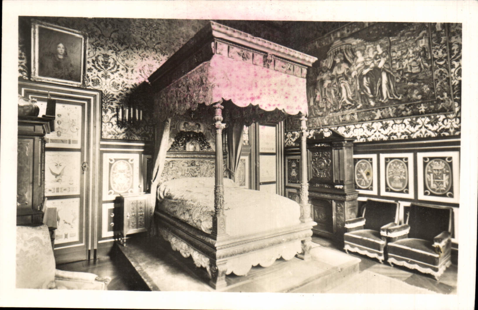 CPM chateau d'Anet la chambre de Diane de Peitiers 