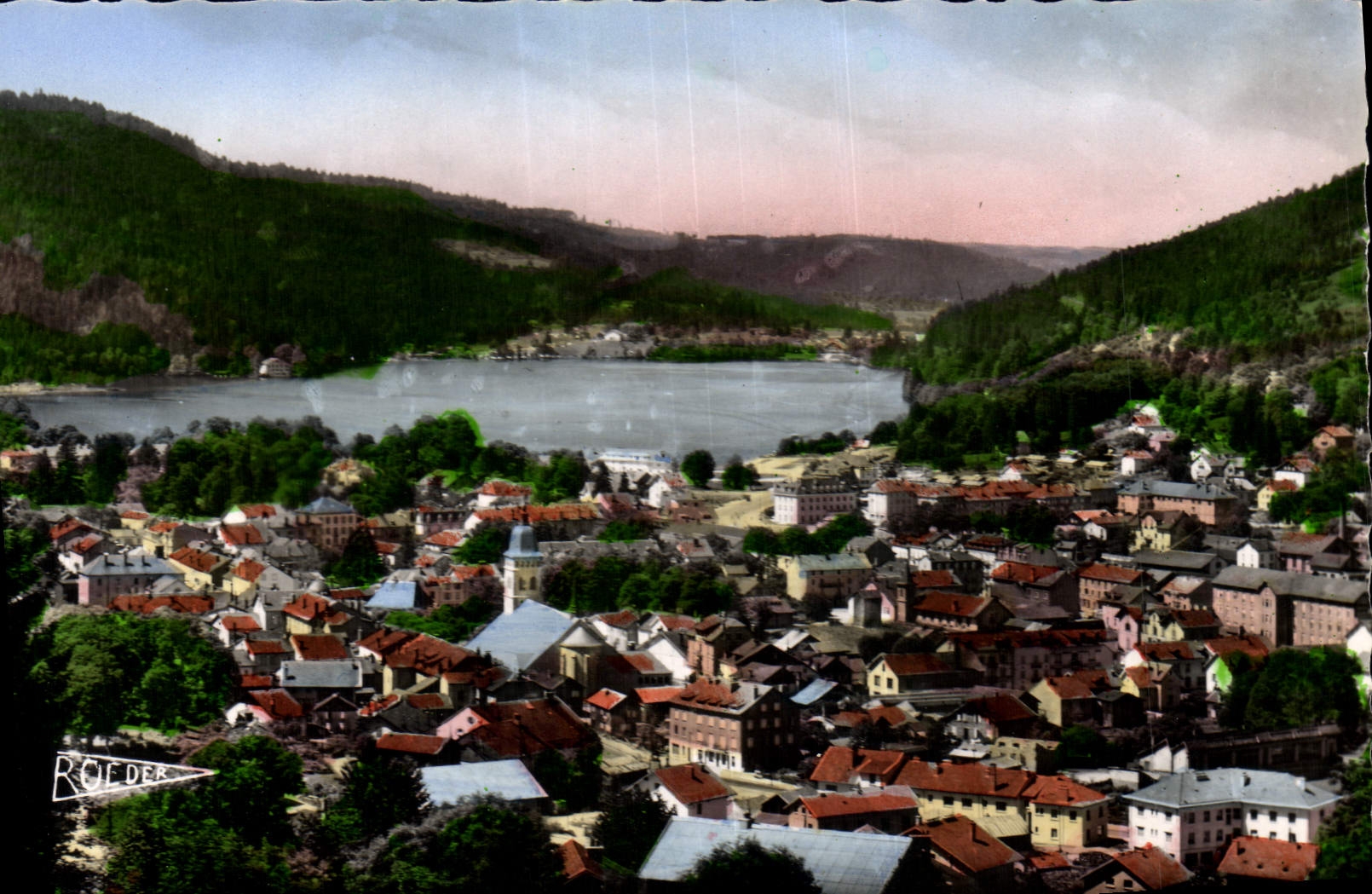 CPA Gerardmer et son Lac rue Stanislav Nancy 