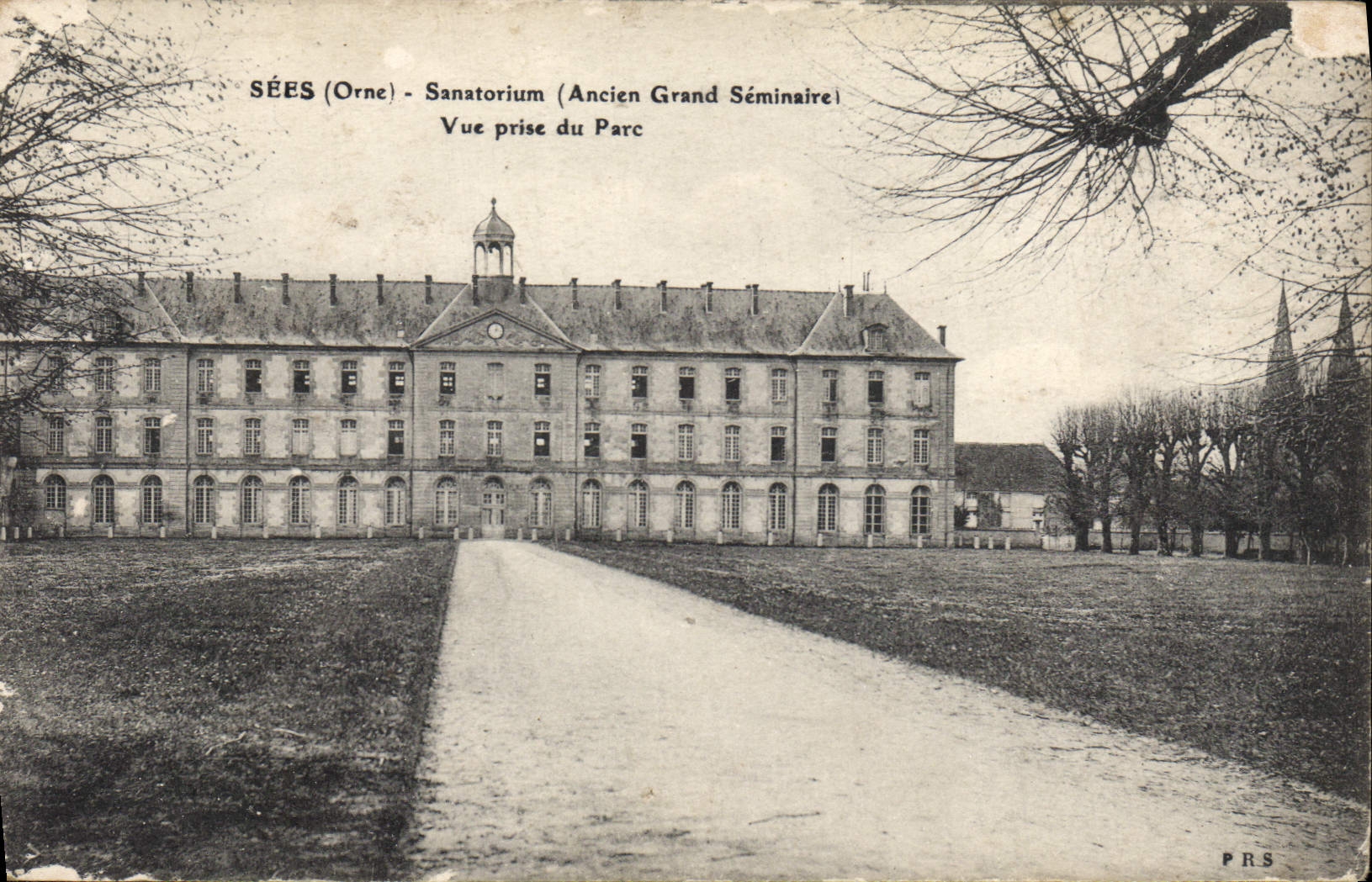 CPA Sees Orne Sanatorium Ancien Grand Seminaire Vue prise du Parc