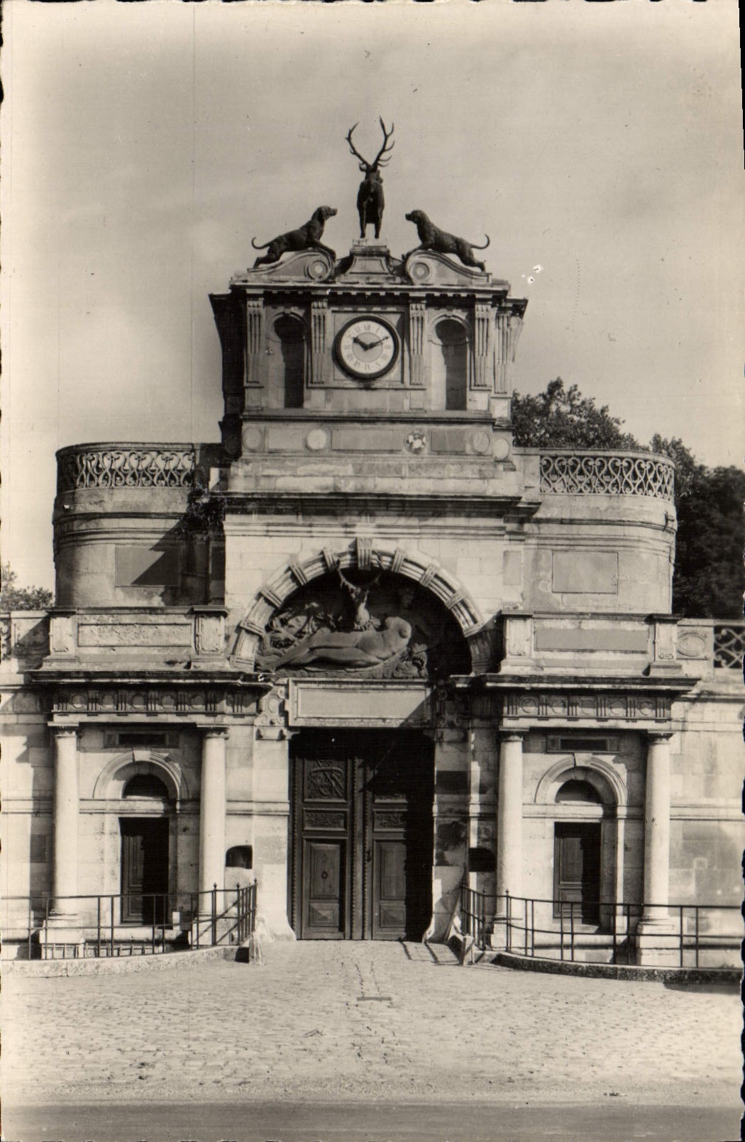 CPA Chateau d'Anet l'entree principale