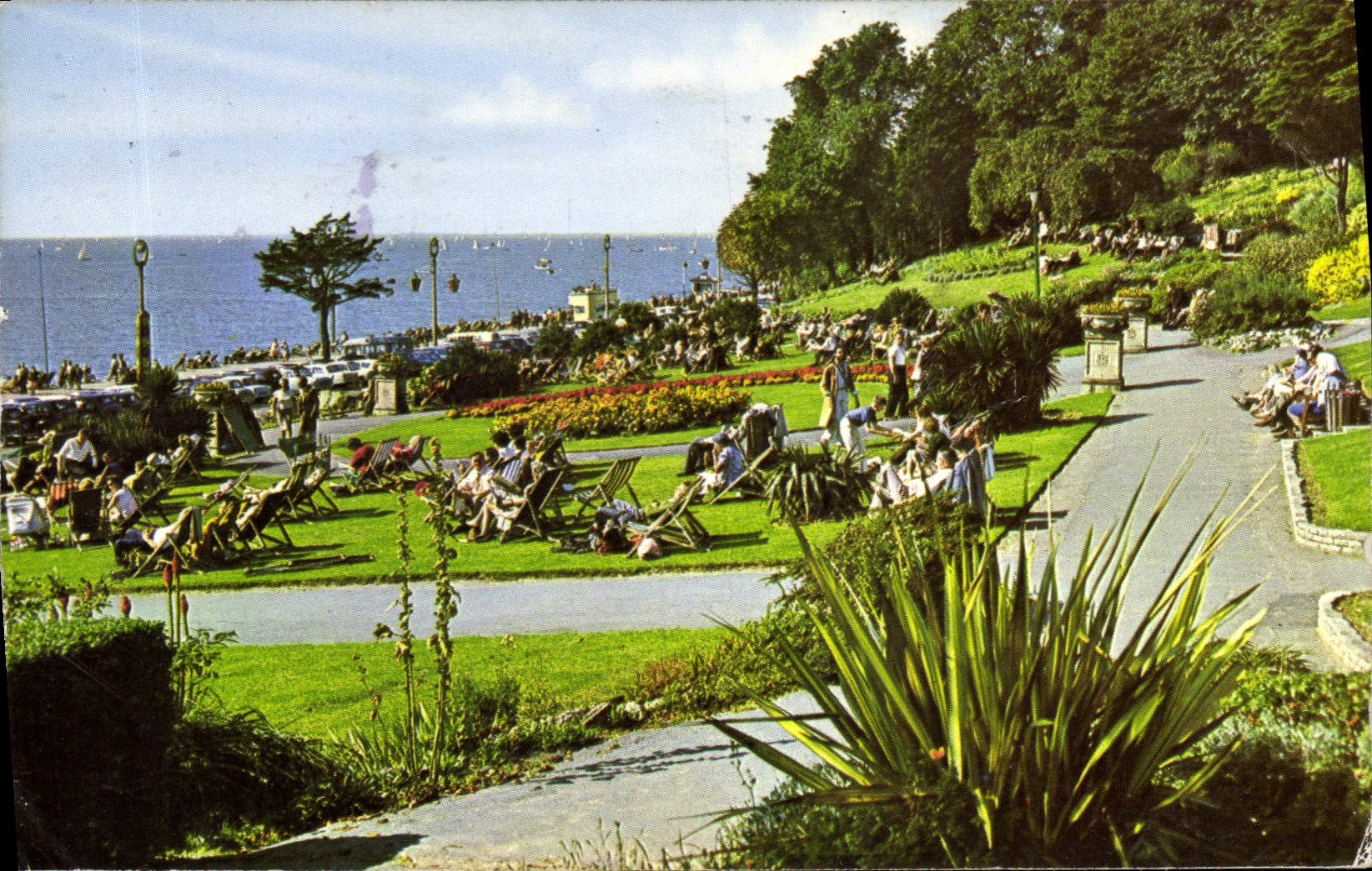 CPA The Cliff gardens Westcliff on sea