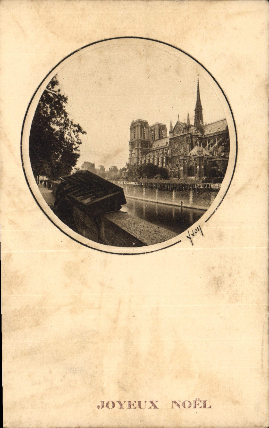 CPA Paris Notre Dame vue du Quai de Montebello