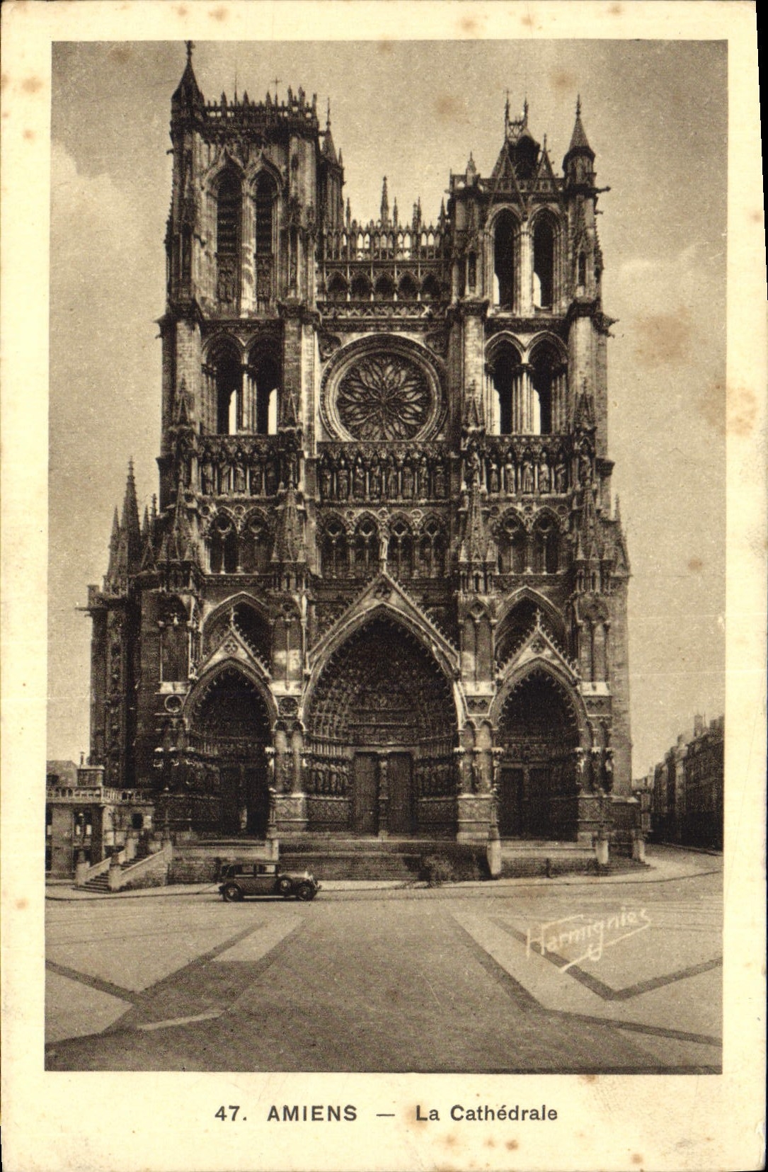 CPA Amiens la Cathedrale 