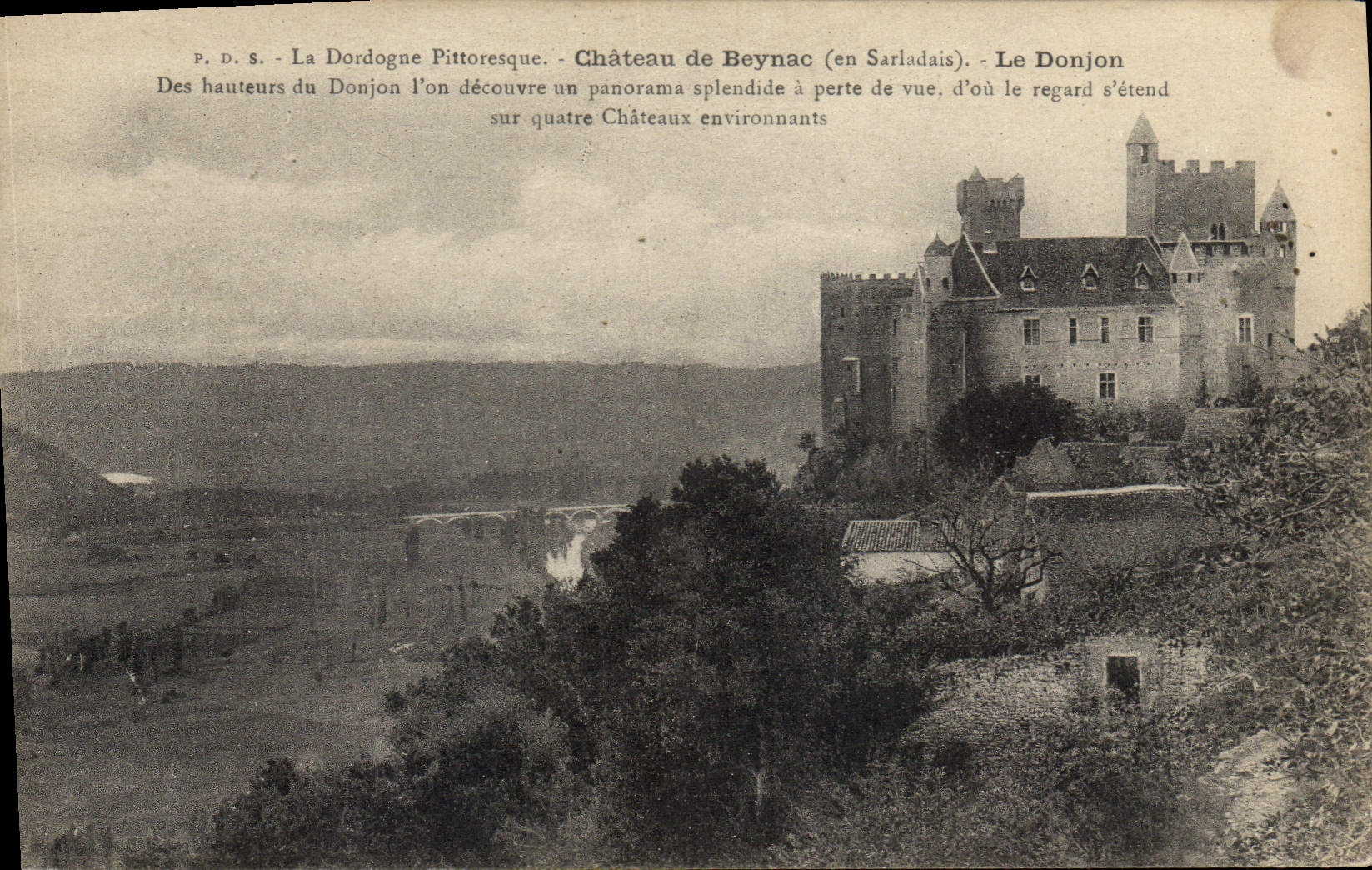 CPA La Dordogne Pittoresque Chateau de Beynac en Sarladais Le Donjon 