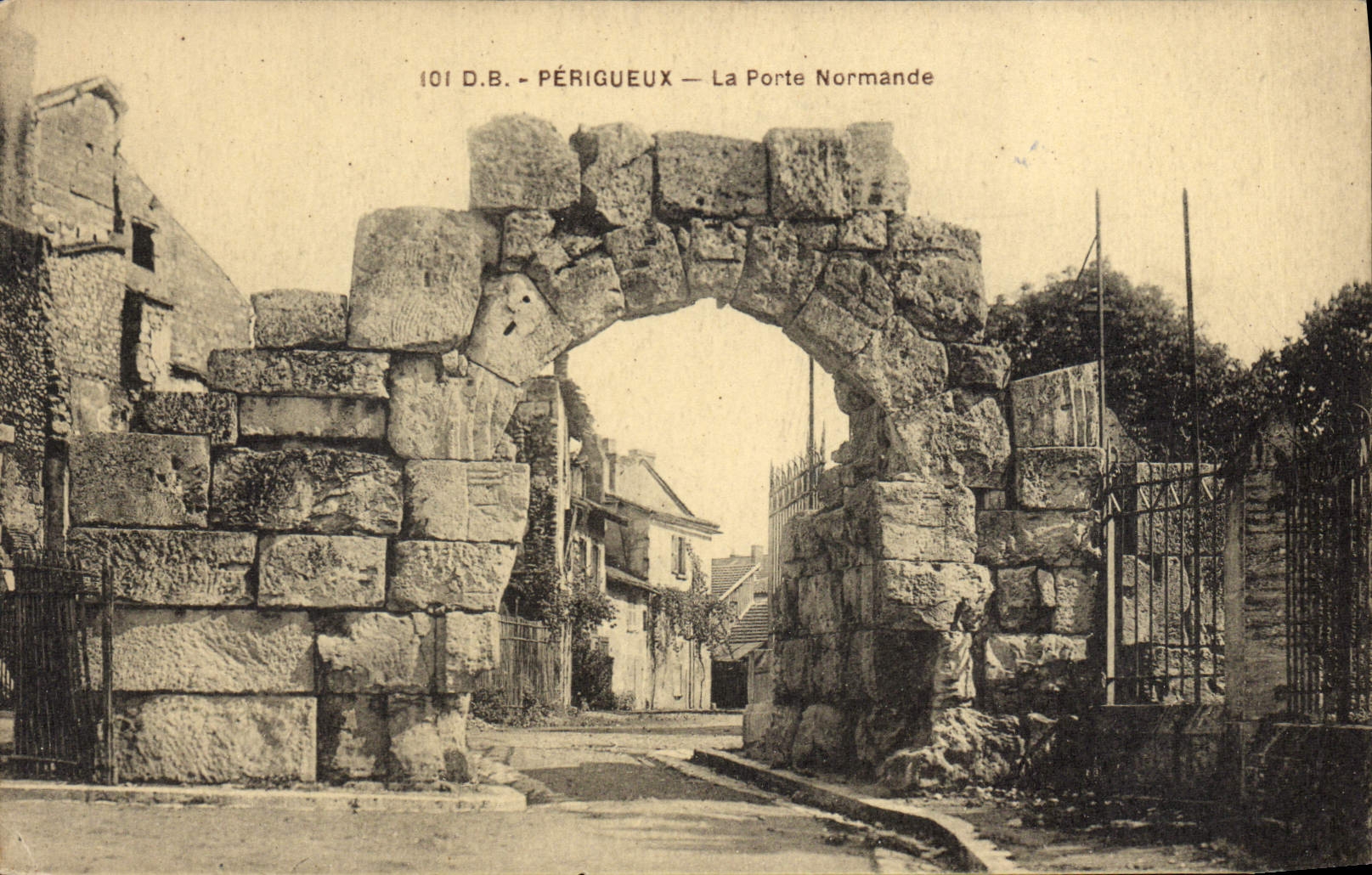 CPA Perigueux La Porte Normande 