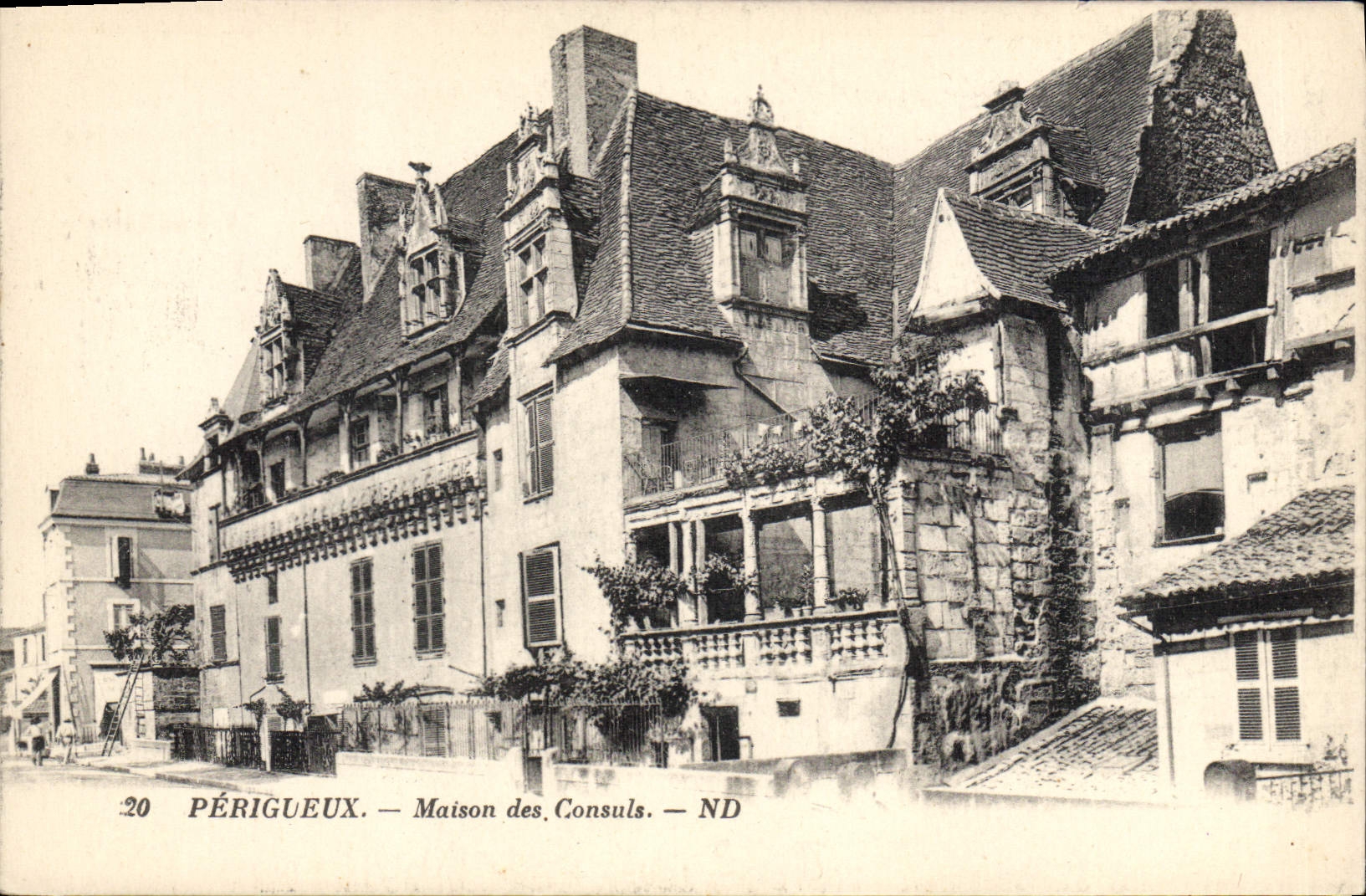 CPA Perigueux Maison des Consuls 