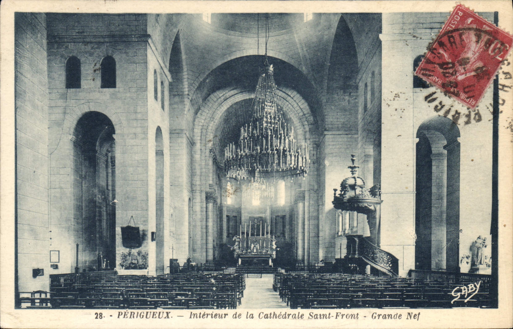 CPA Perigueux Interieur de la Cathedrale Saint Front Grande Nef 