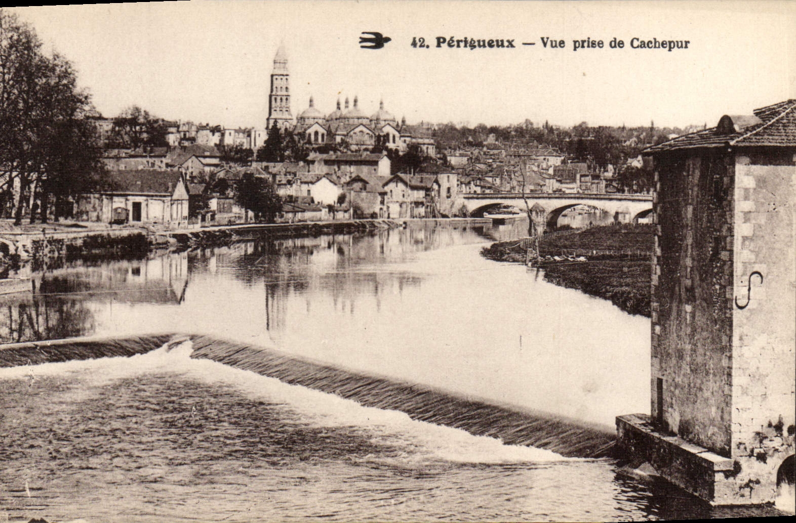 CPA Perigueux Vue prise de Cachepur 