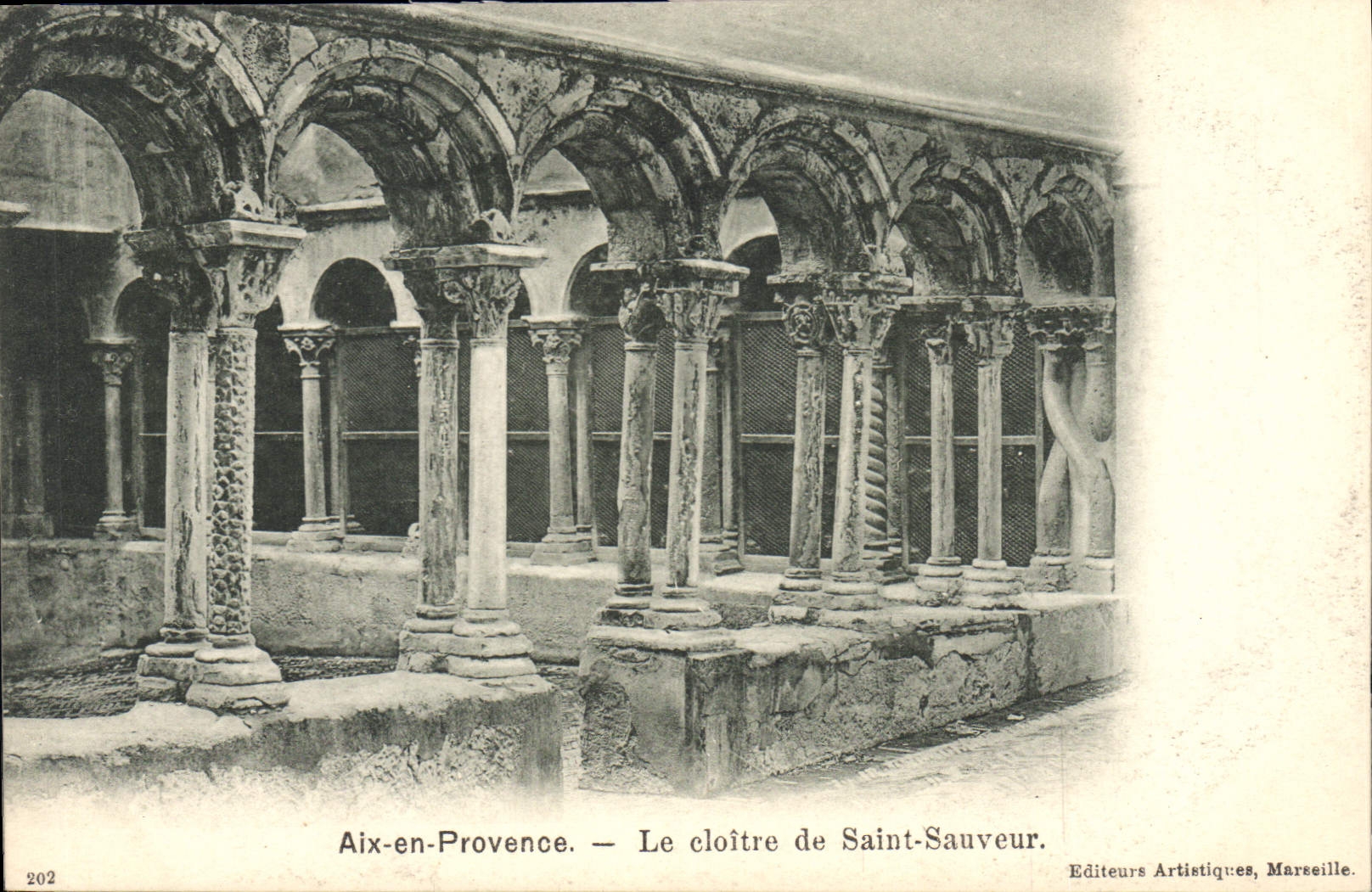 CPA Aix en Provence Le Cloitre de Saint Sauveur 