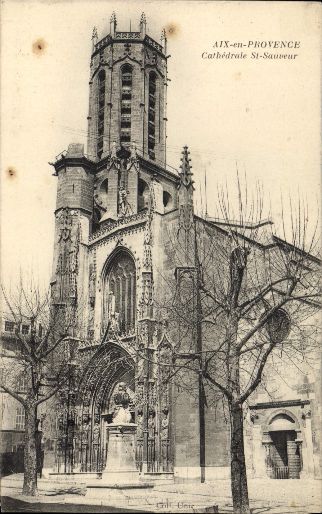 CPA Aix en Provence Cathedrale Saint Sauveur