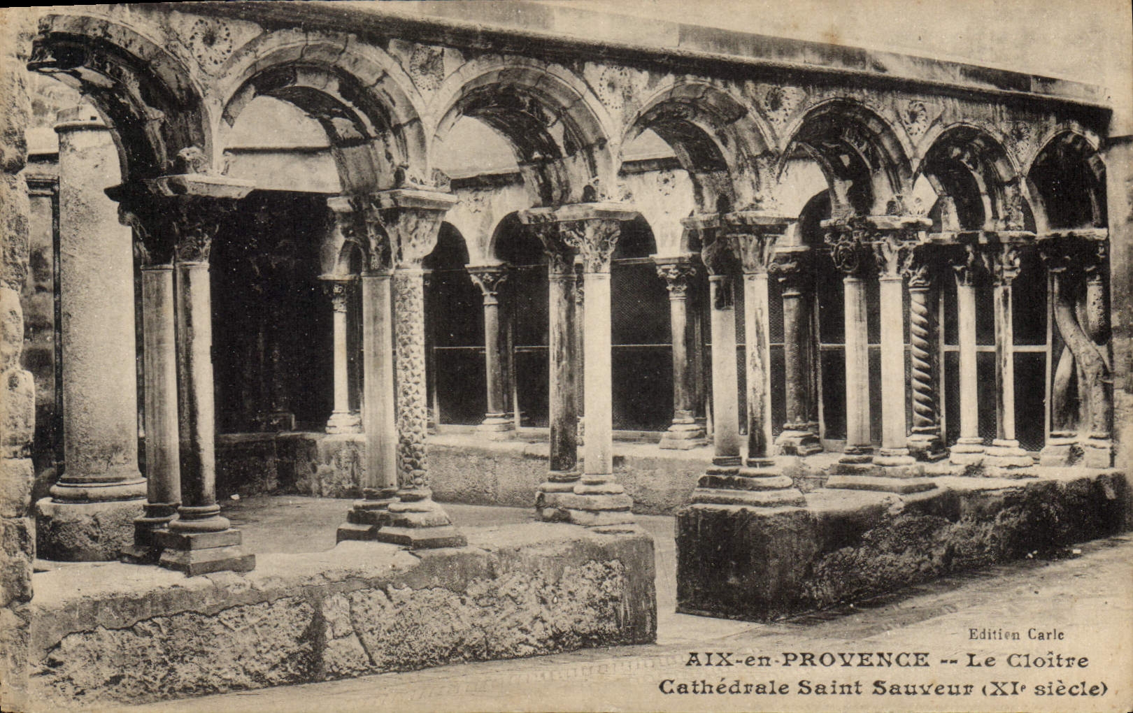 CPA Aix en Provence Le Cloitre Cathedrale Saint Sauveur XI siecle 