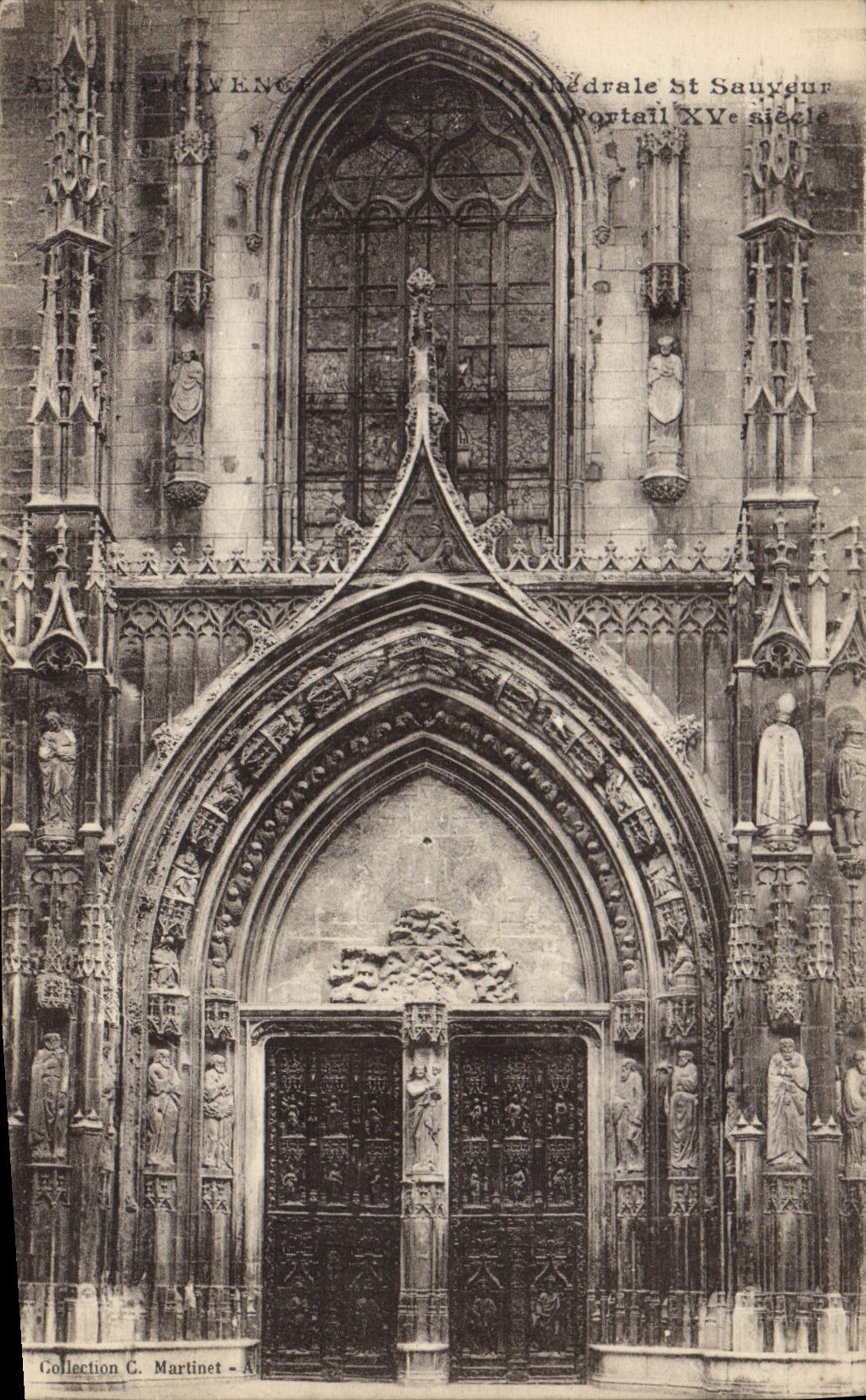 CPA Aix en Provence Cathedrale St Sauveur Portail XVe siecle