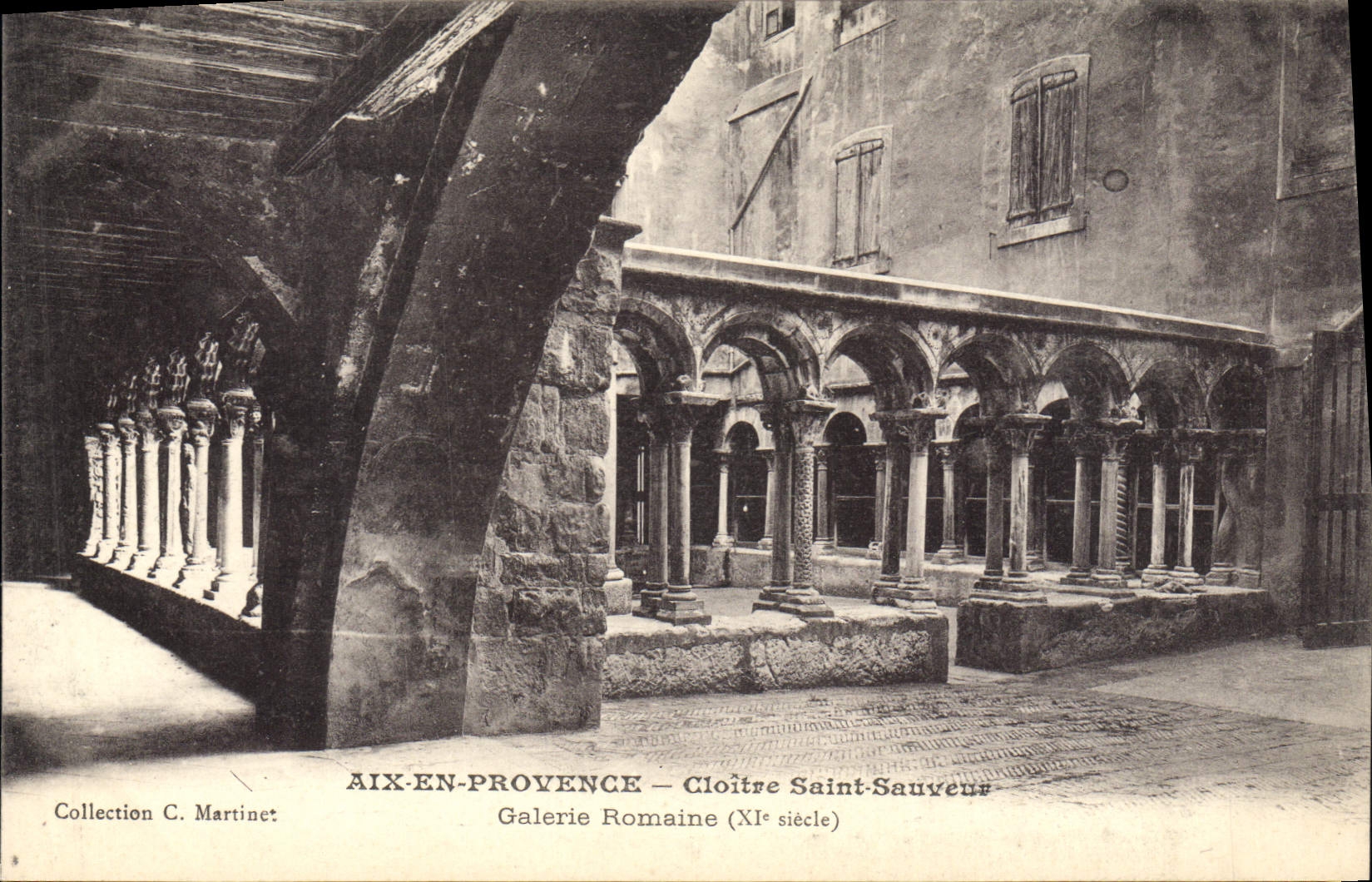 CPA Aix en Provence le Cloitre de Saint Sauveur galerie Romaine Xi siecle