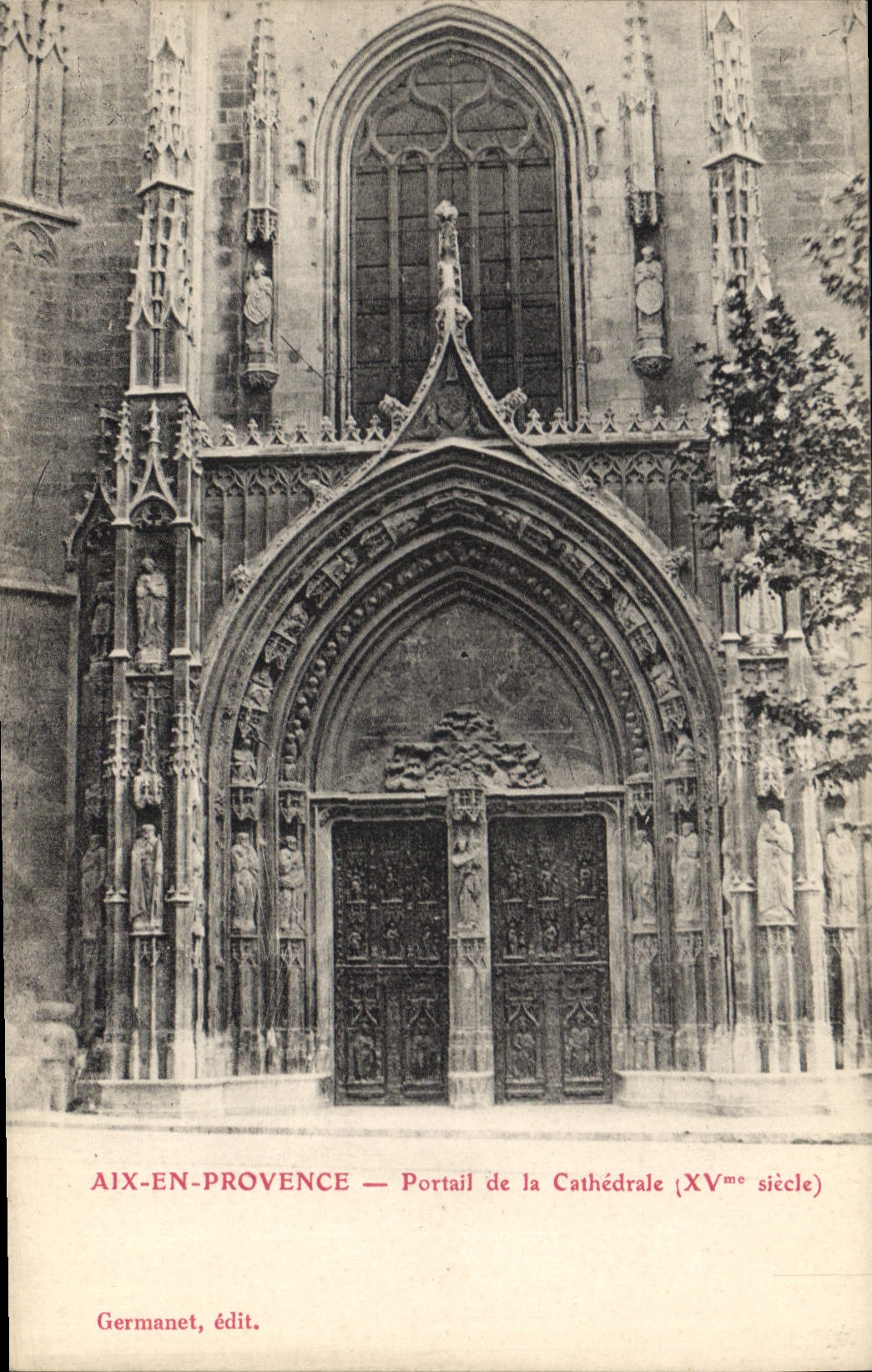 CPA Aix en Provence portail de la Cathedrale XV siecle