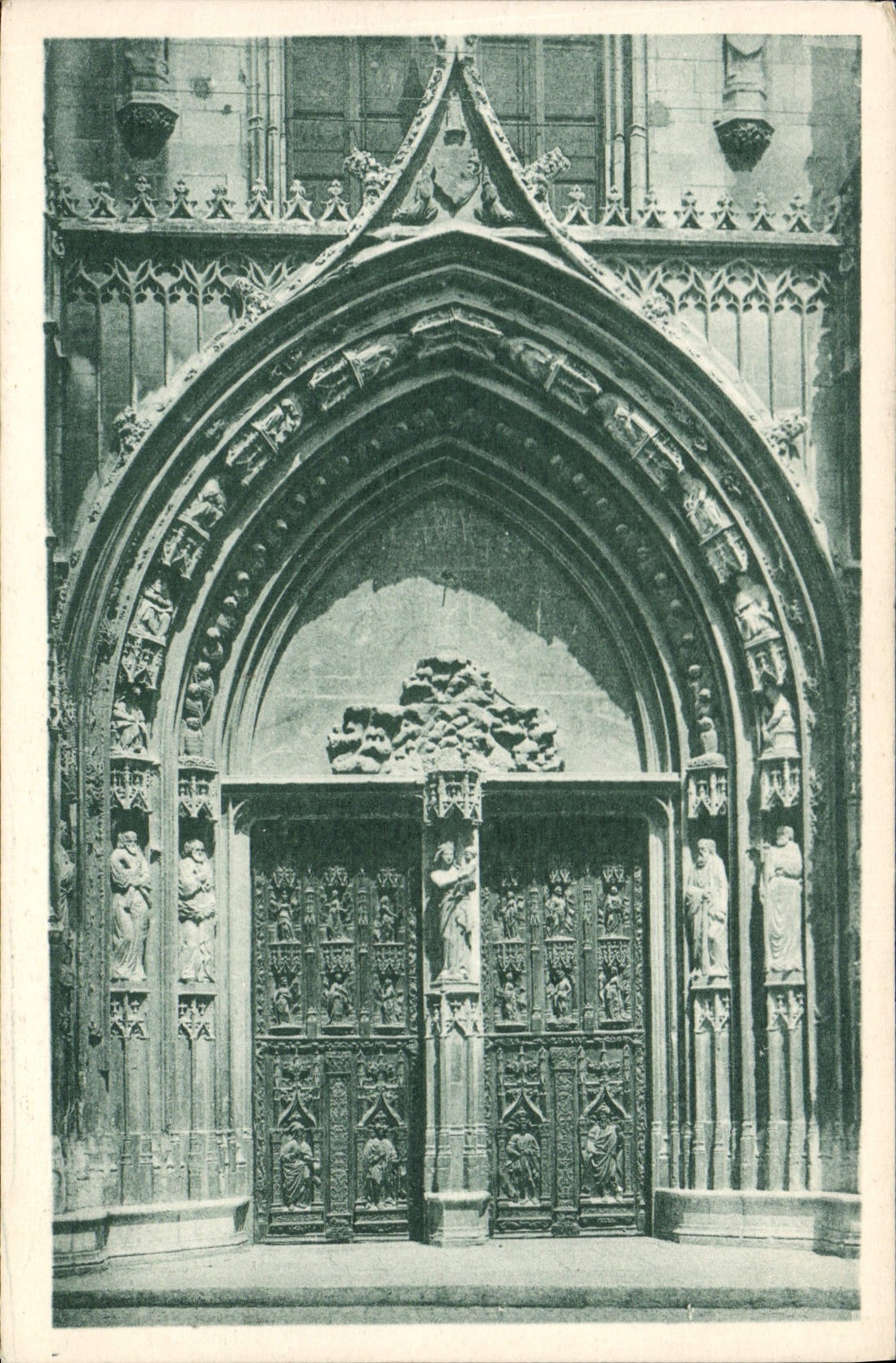 CPA Aix en Provence portail de la cathedrale St Sauveur 