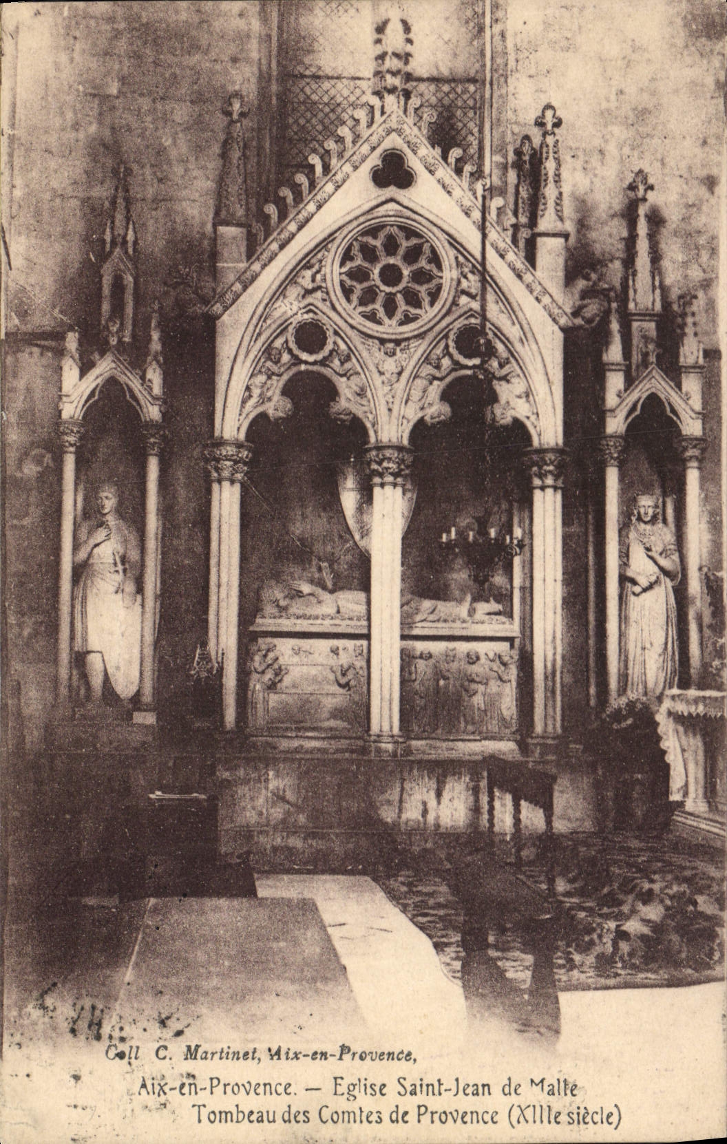 CPA Aix en Provence Eglise Saint Jean de Malte Tombeau des Comtes de Provence XIIIe siecle