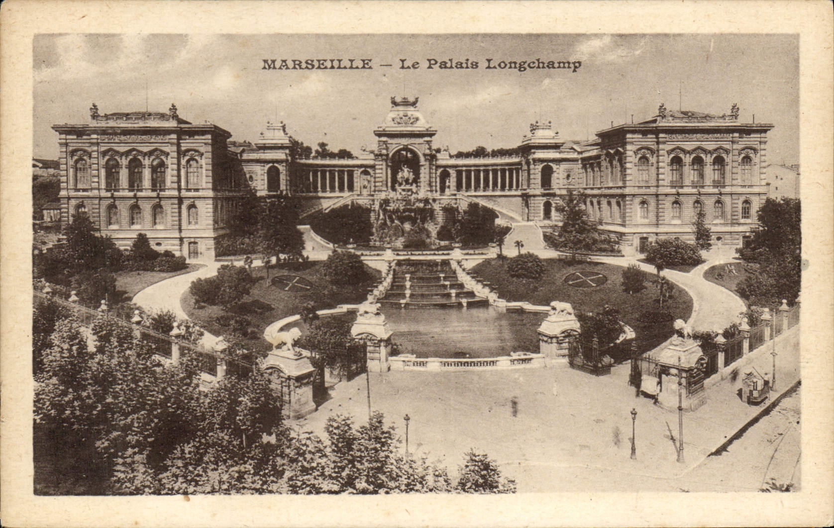 CPA Marseille le palais Longchamp 