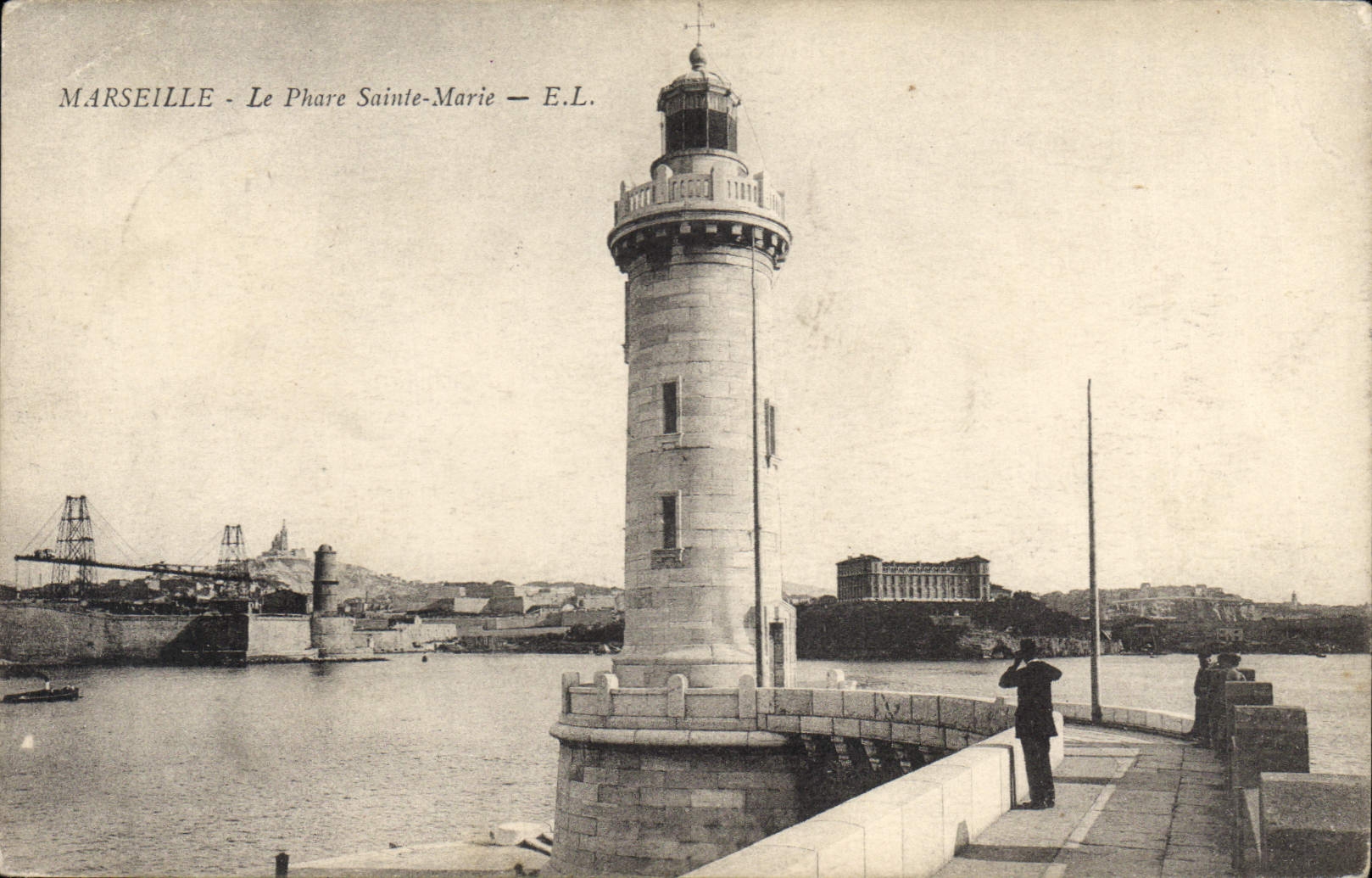 CPA Marseille Le Phare Sainte Marie 