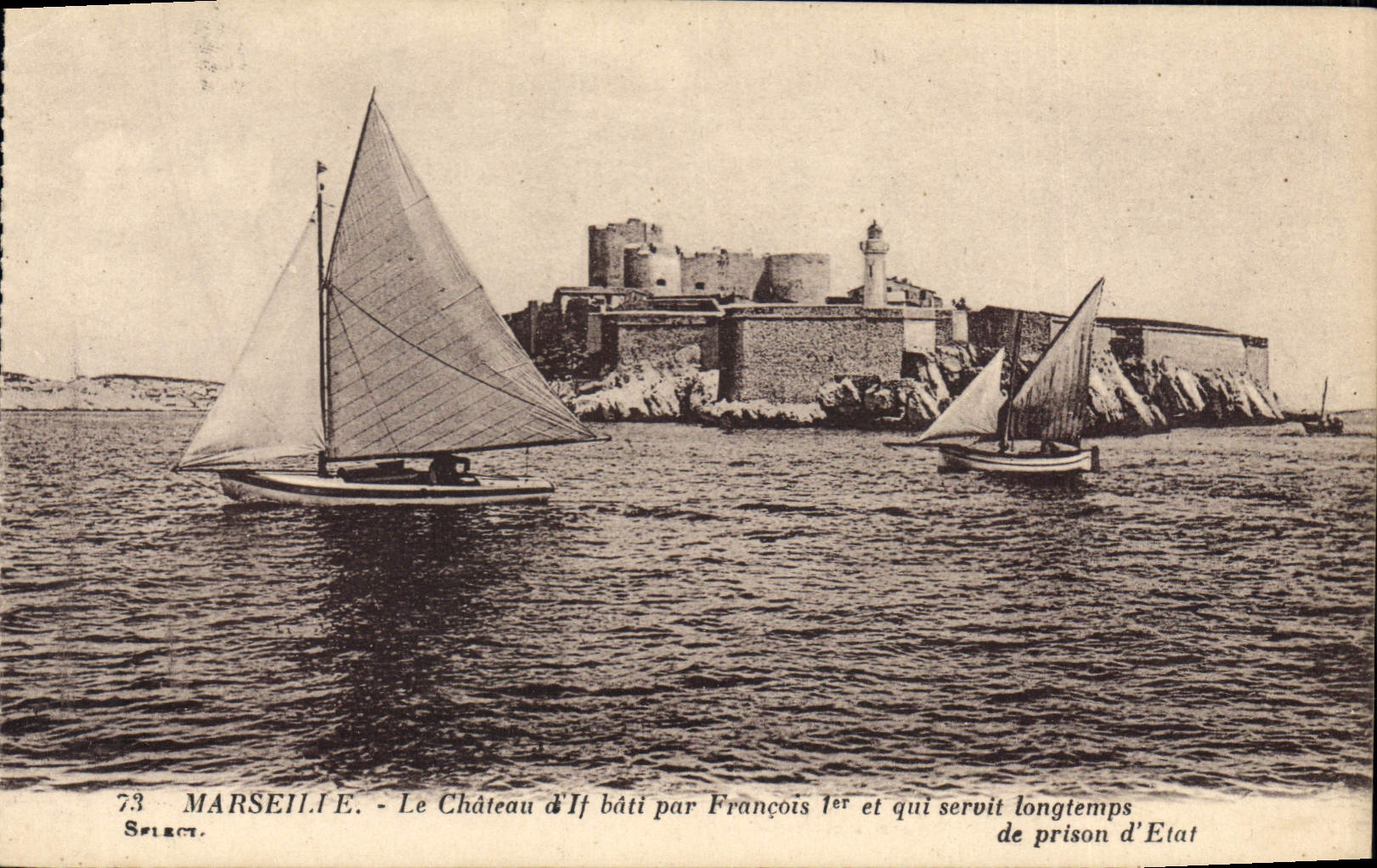 CPA Marseille le chateau d'If bati par francois I et qui servit longtemps de prison d'Etat Bateau