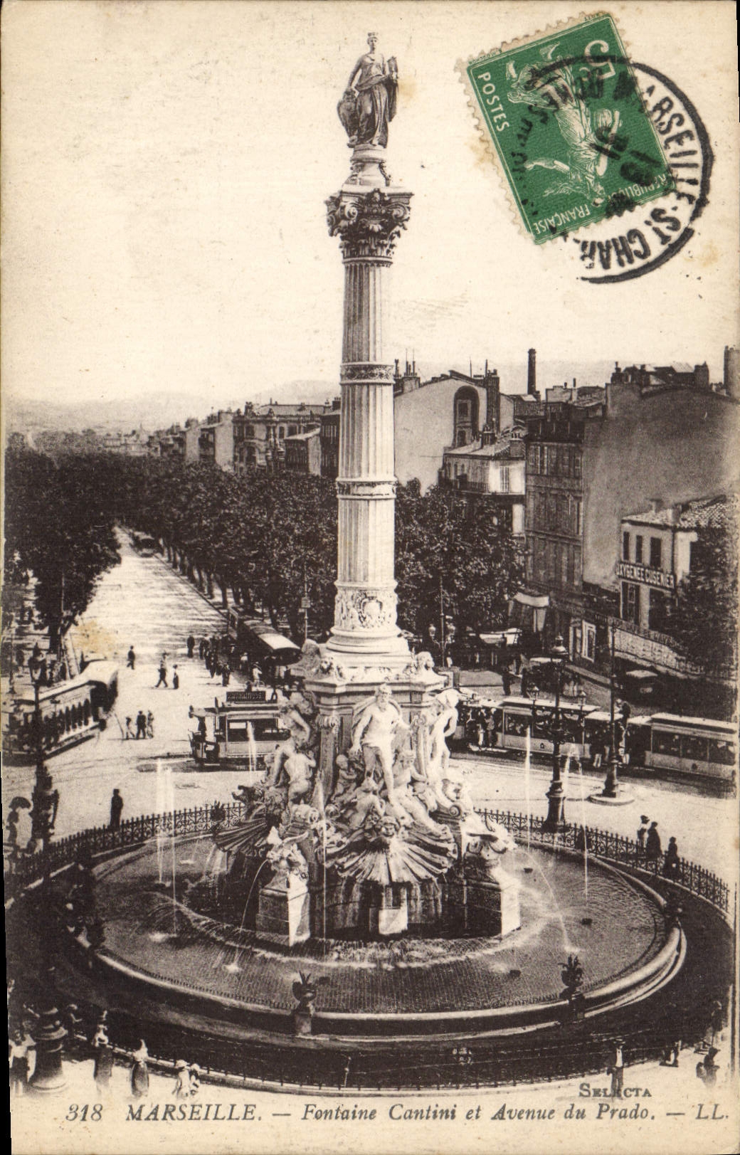 CPA Marseille fontaine Cantini et Avennue du Prado Tramway