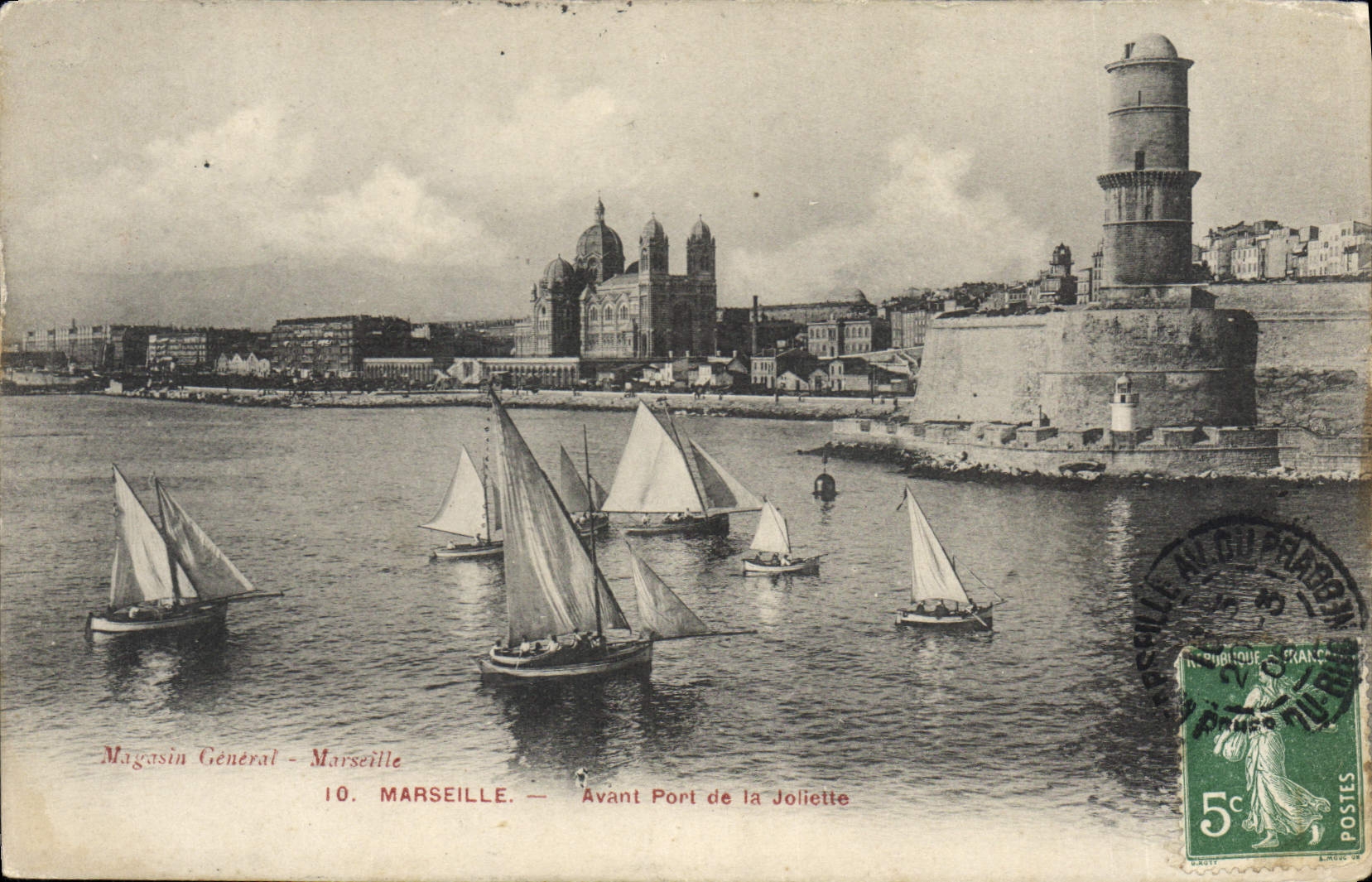 CPA Marseille Avant Port de la Joliette Bateaux