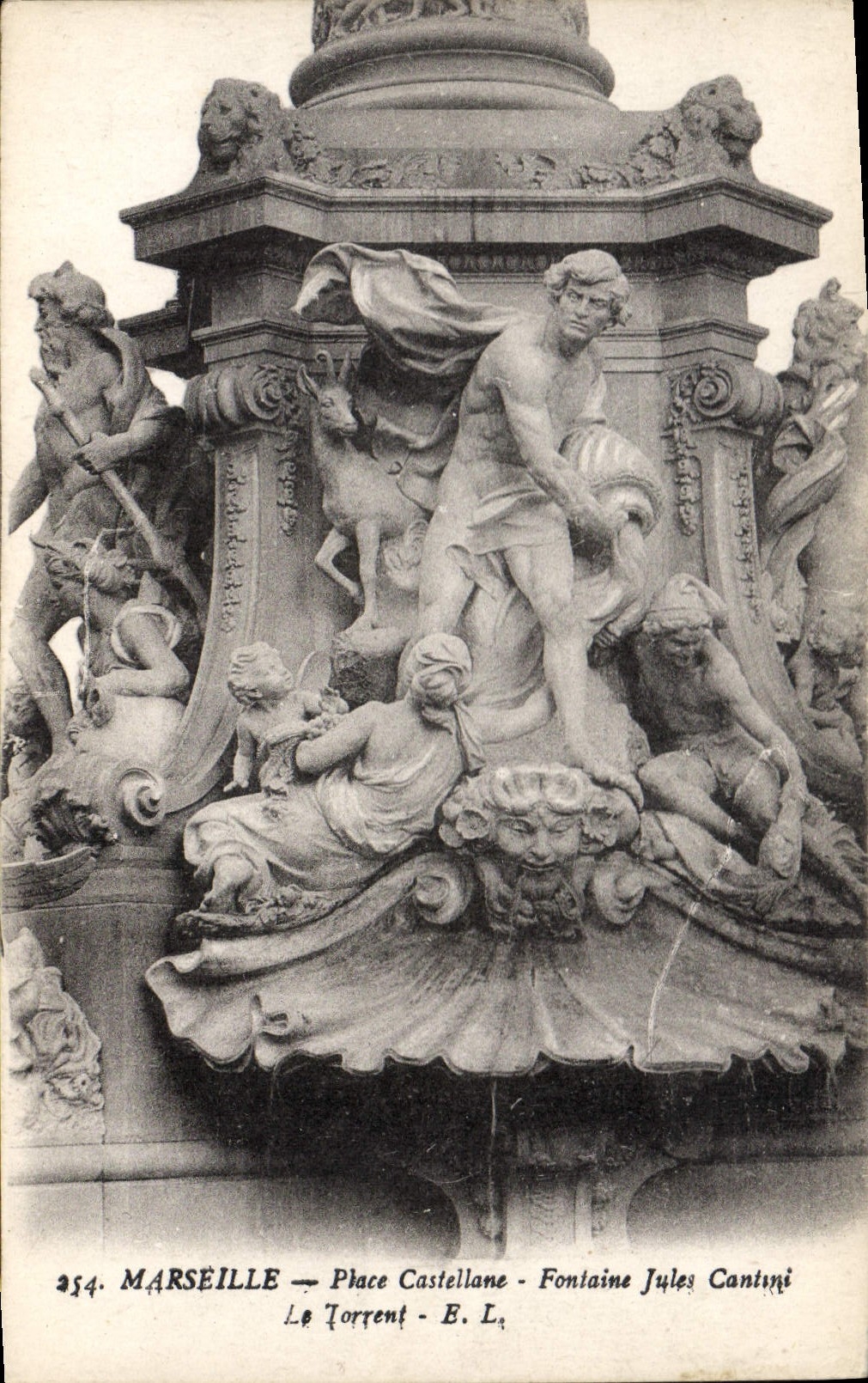 CPA Marseille place Castellane fontaine Jules Cantini le Torrent