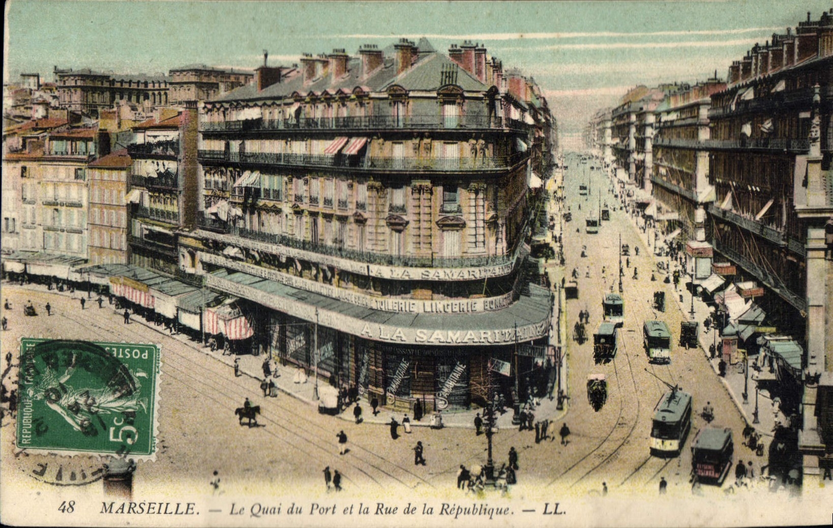 CPA Marseille le Quai du Port et la Rue de la Republique 