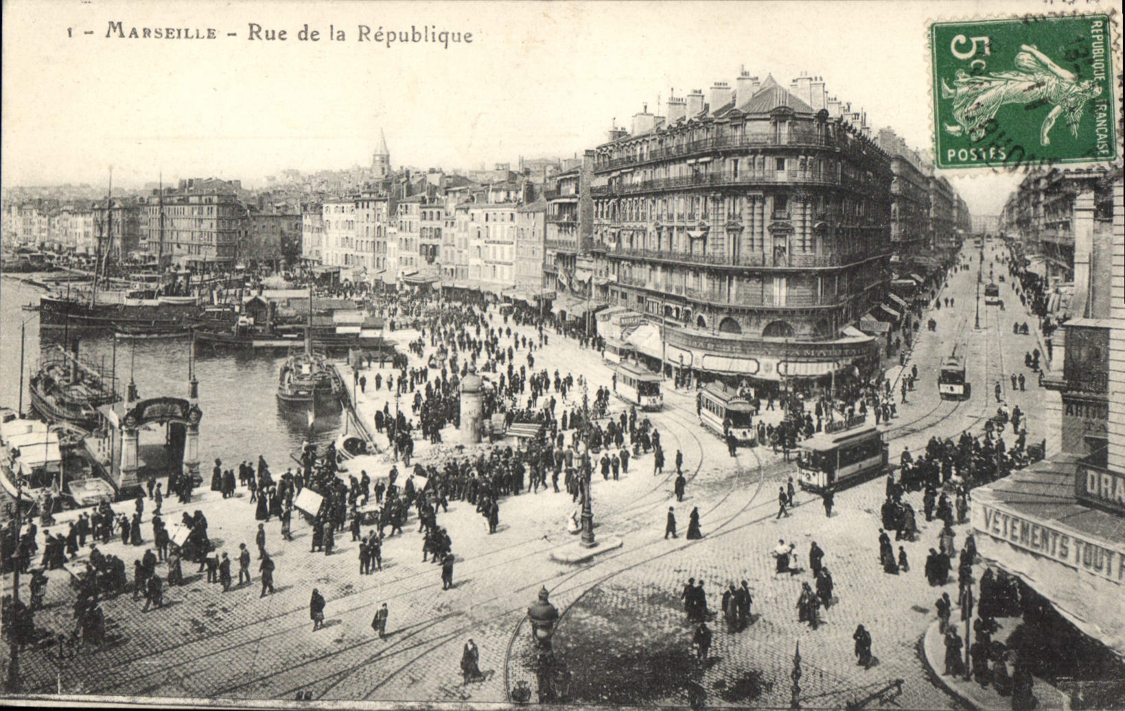 CPA Marseille Rue de la Republique Tramway