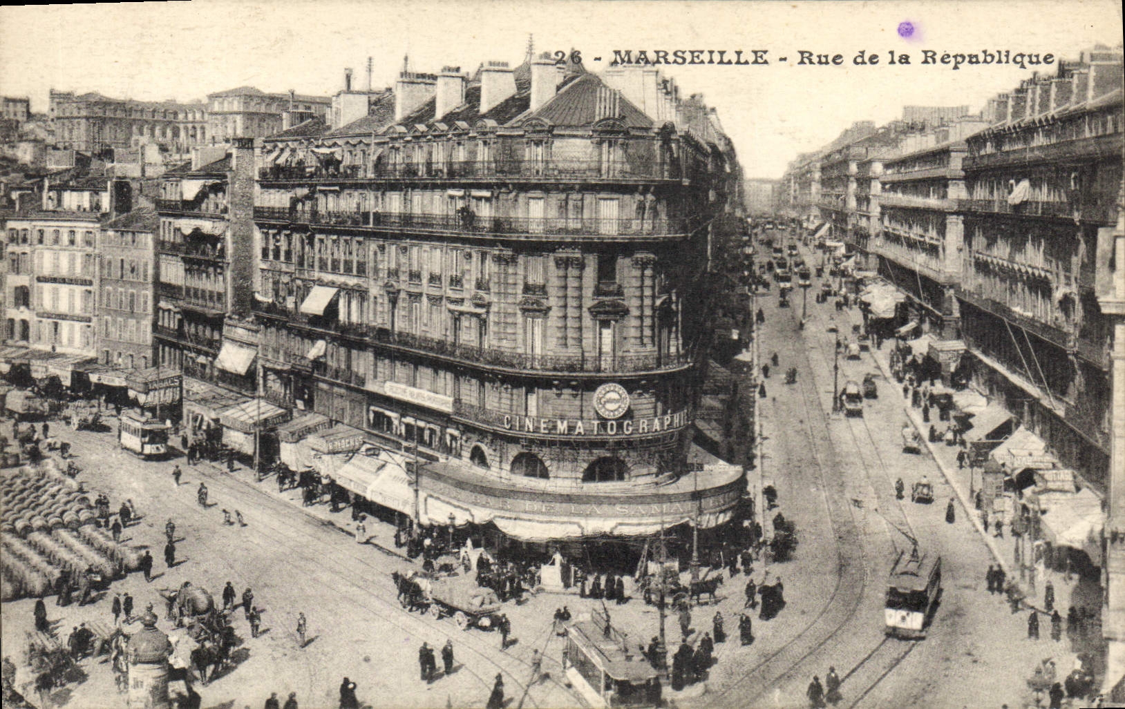 CPA Marseille Rue de la Republique Tramway  