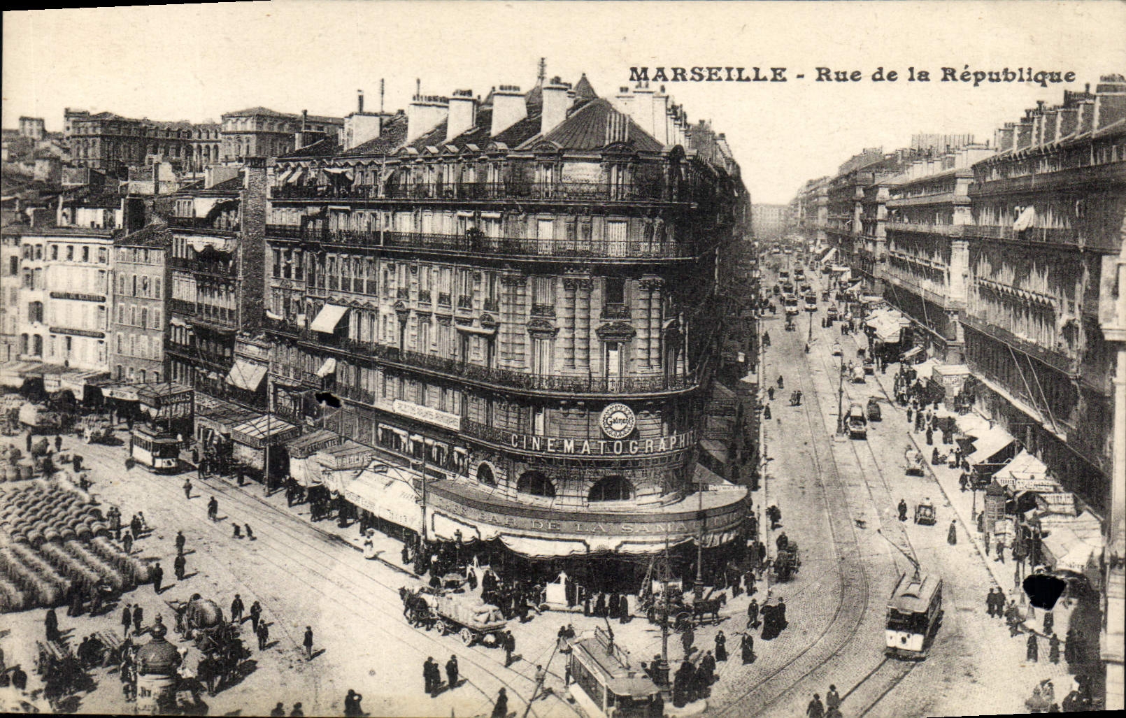 CPA Marseille Rue de la Republique Tramway  