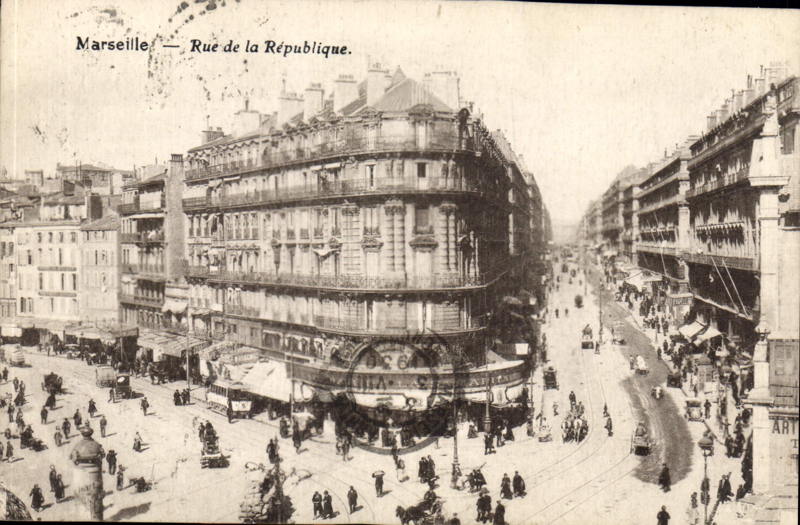 CPA Marseille Rue de la Republique Tramway