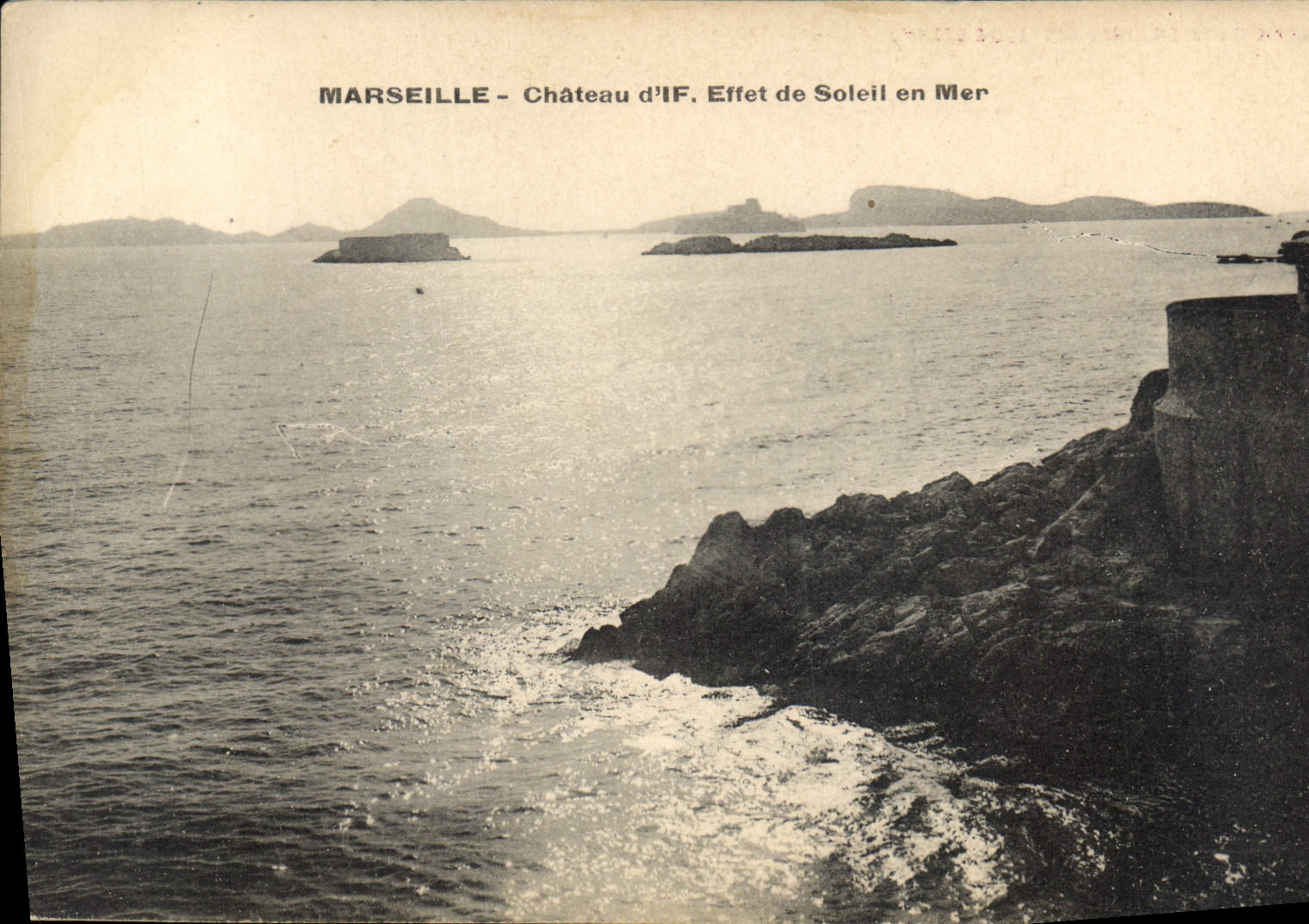 CPA Marseille chateau d'If effet de soleil en mer