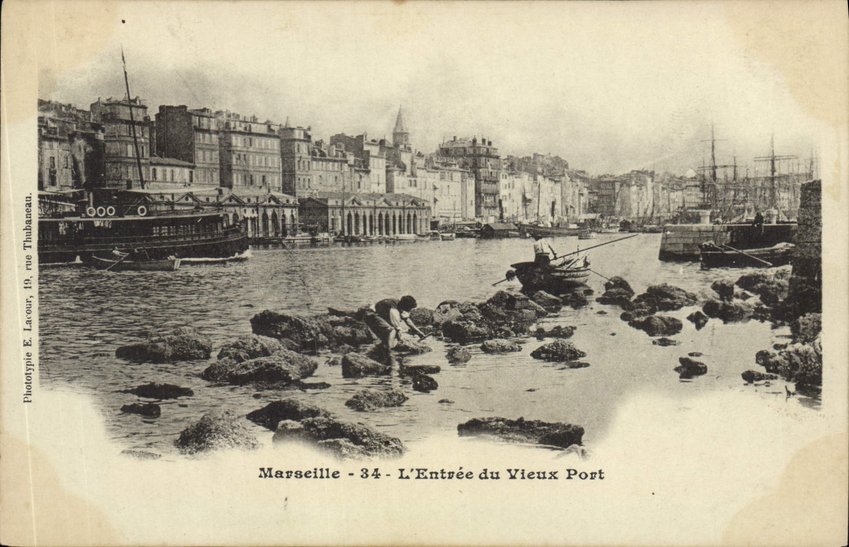 CPA Marseille l'Entree du Vieux Port Bateau