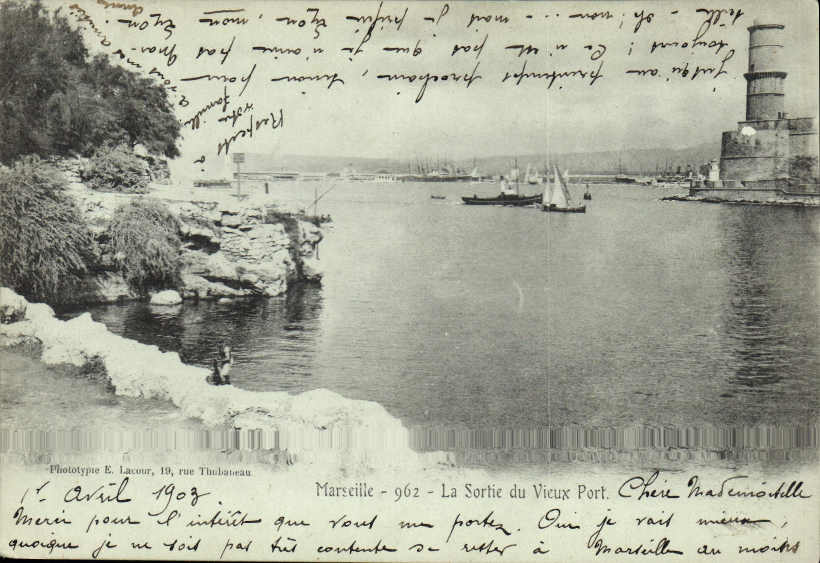 CPA Marseille la sortie du Vieux Port