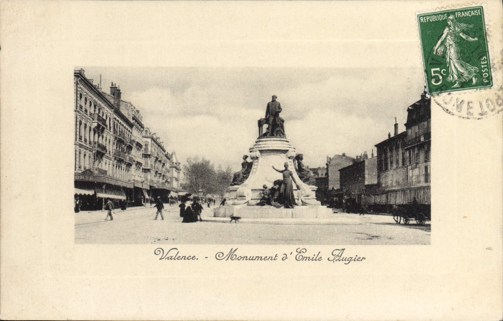 CPA Valence Monument d'Emile Augier 