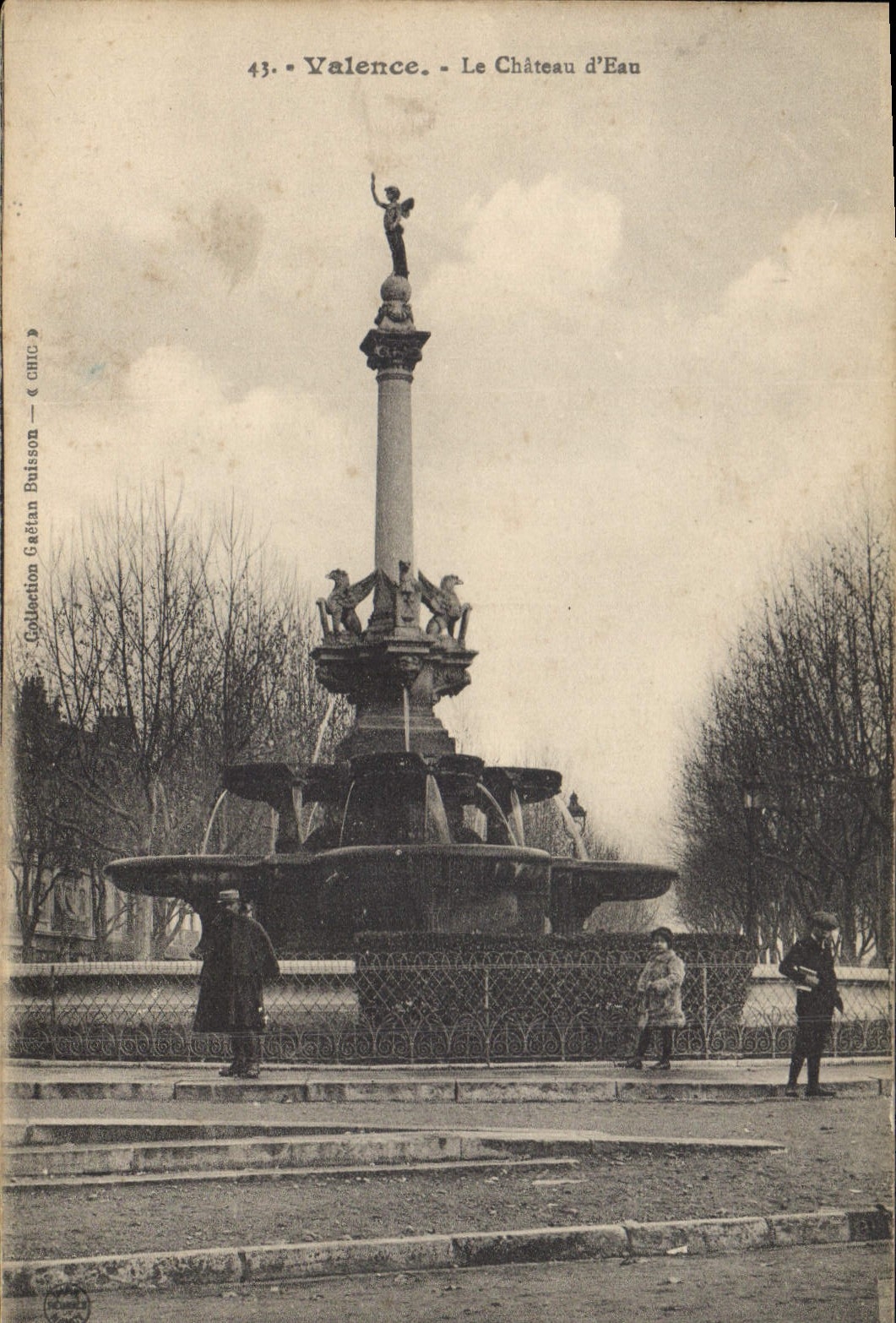 CPA Valence Le Chateau d'Eau 