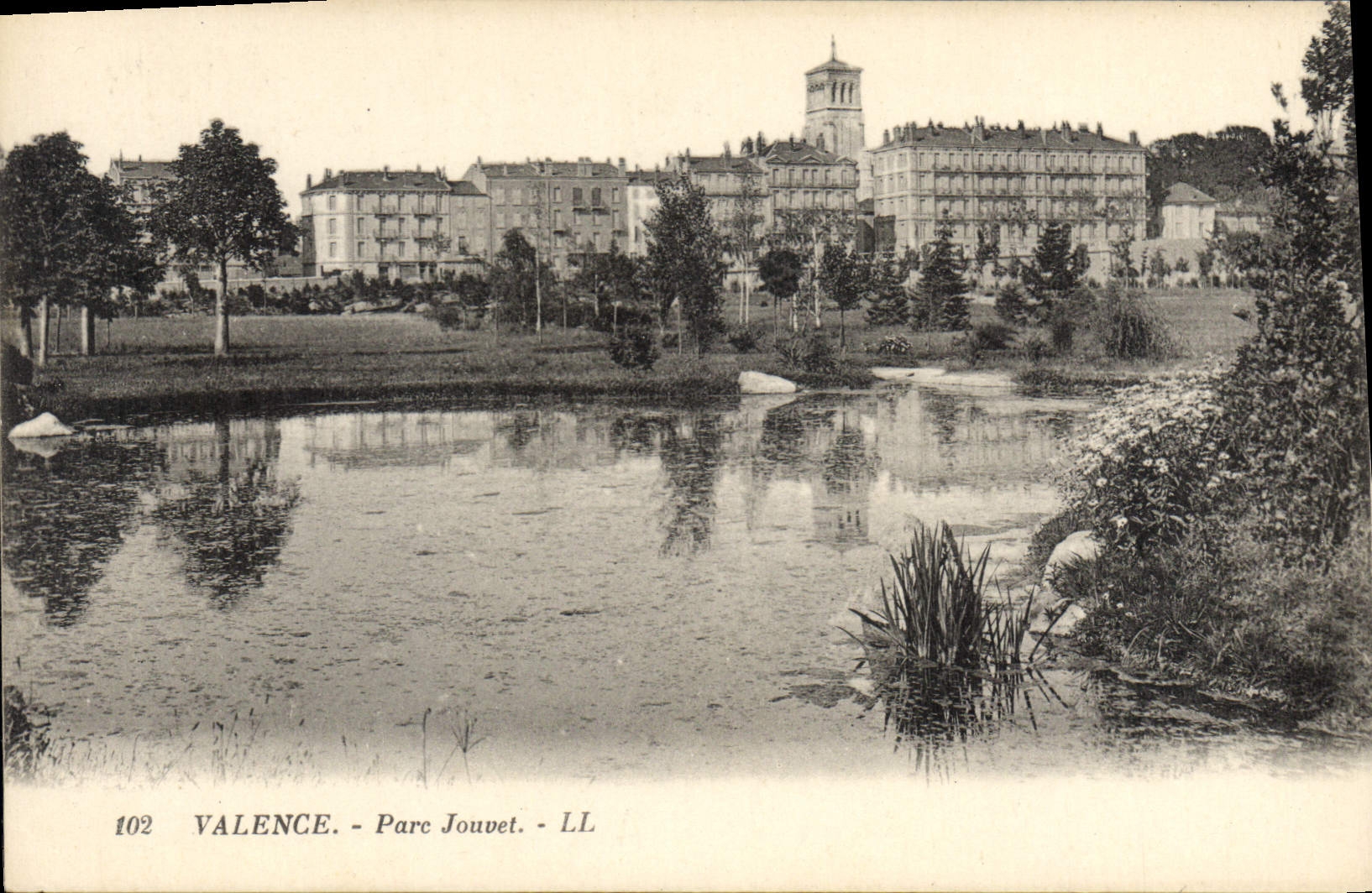 CPA Valence Parc Jouvet 