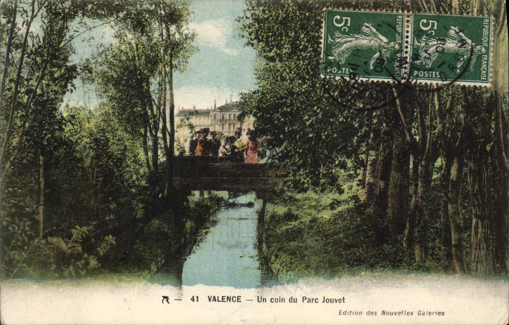 CPA Valence Un coin du Parc Jouvet 