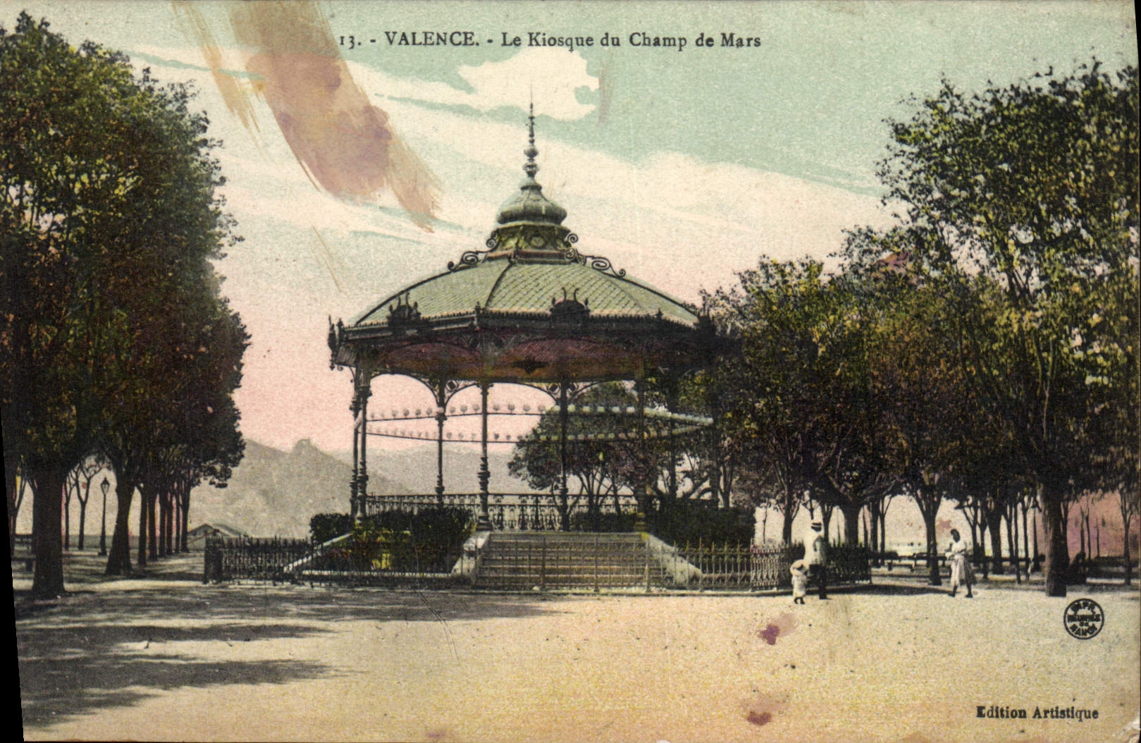 CPA Valence le Kiosque du Champ de Mars 